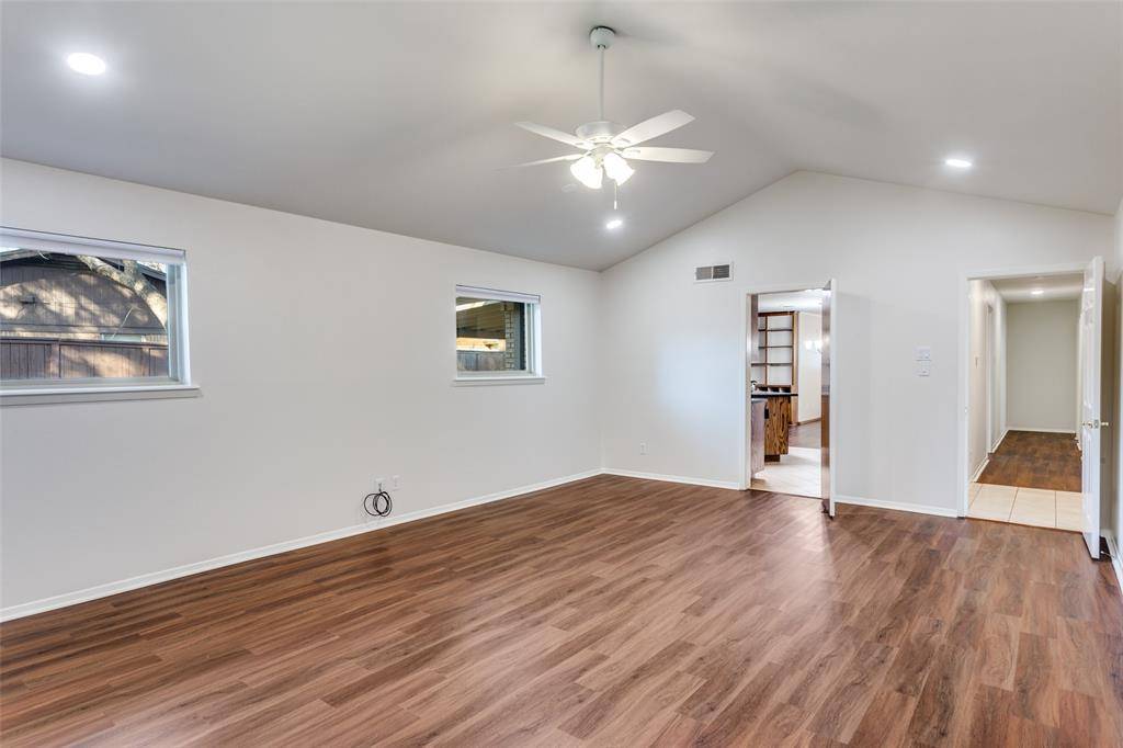 Benbrook, TX 76116,4113 Tara Drive