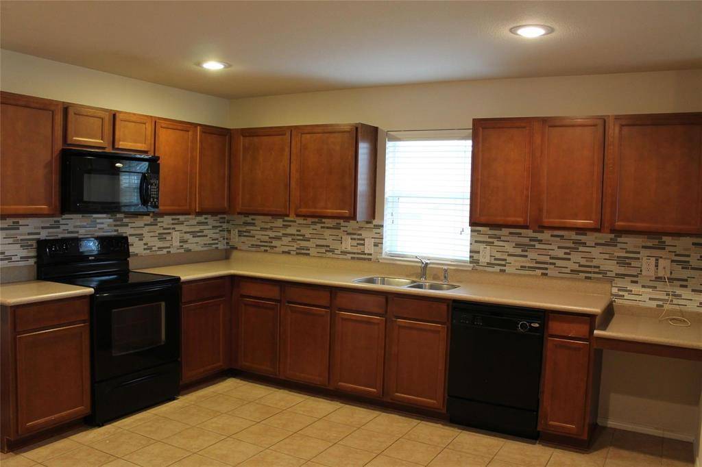 Fort Worth, TX 76244,12732 Northern Pine Drive