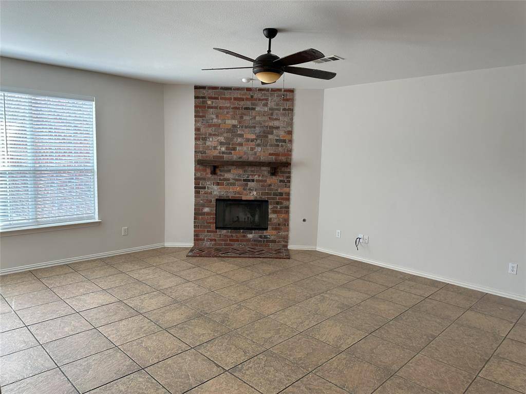 Frisco, TX 75033,13350 Duesenberg Drive