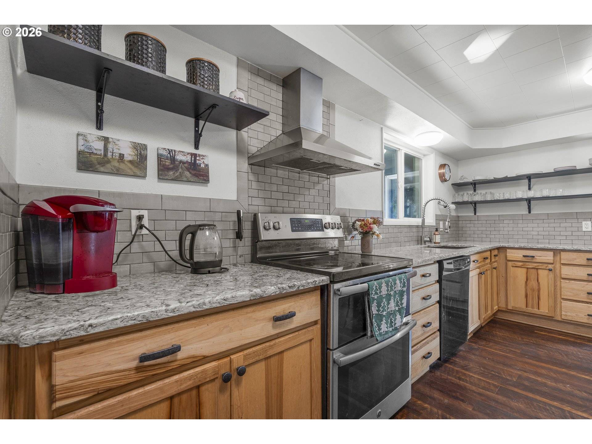 Junction City, OR 97448,24618 HIGHWAY 99 W