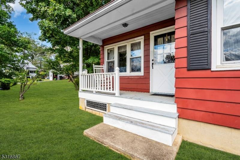 Clinton Twp., NJ 08801,128 Annandale High Bridge Rd