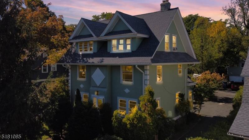 West Caldwell Twp., NJ 07006,135 Mountain Ave