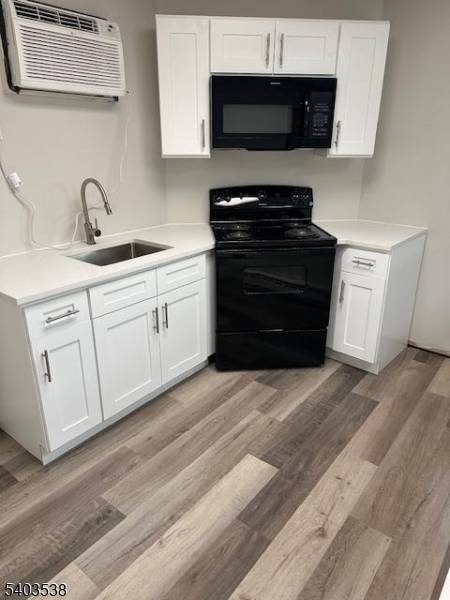 Butler Boro, NJ 07405,234 Main St #9