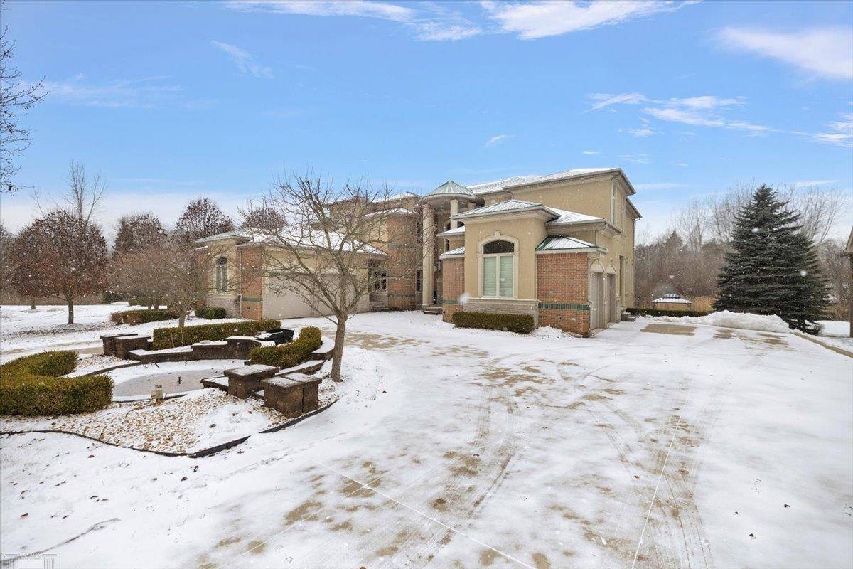 Washington, MI 48094,61403 Barclay DR