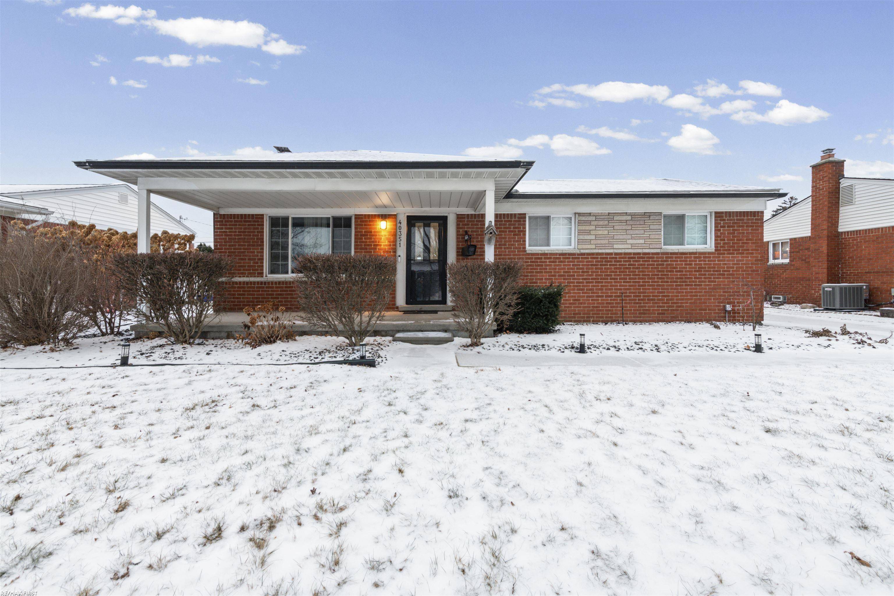 Sterling Heights, MI 48313,40351 Hamilton DR