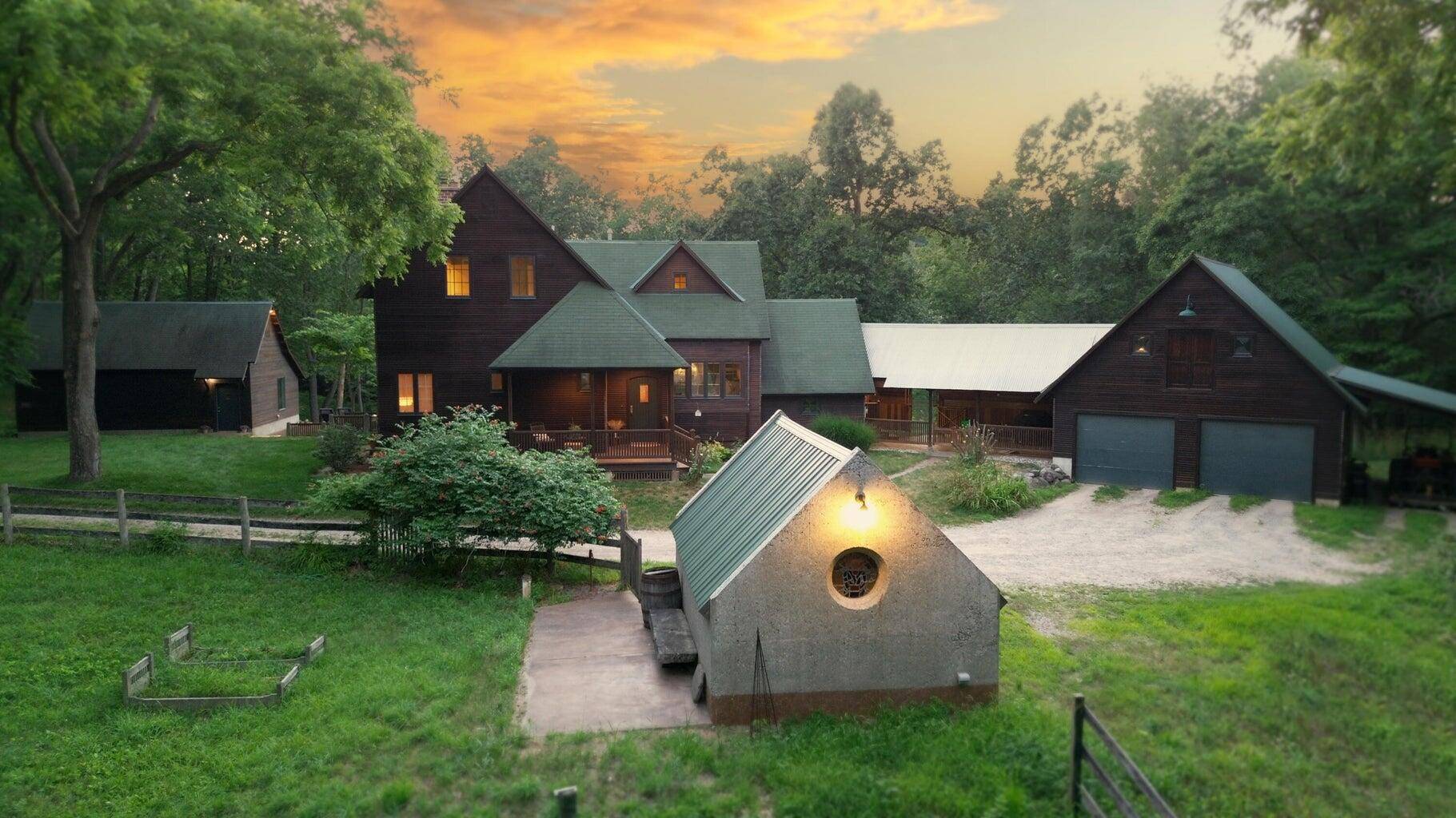 Grand Rapids, MI 49525,3705 Grand River DR NE