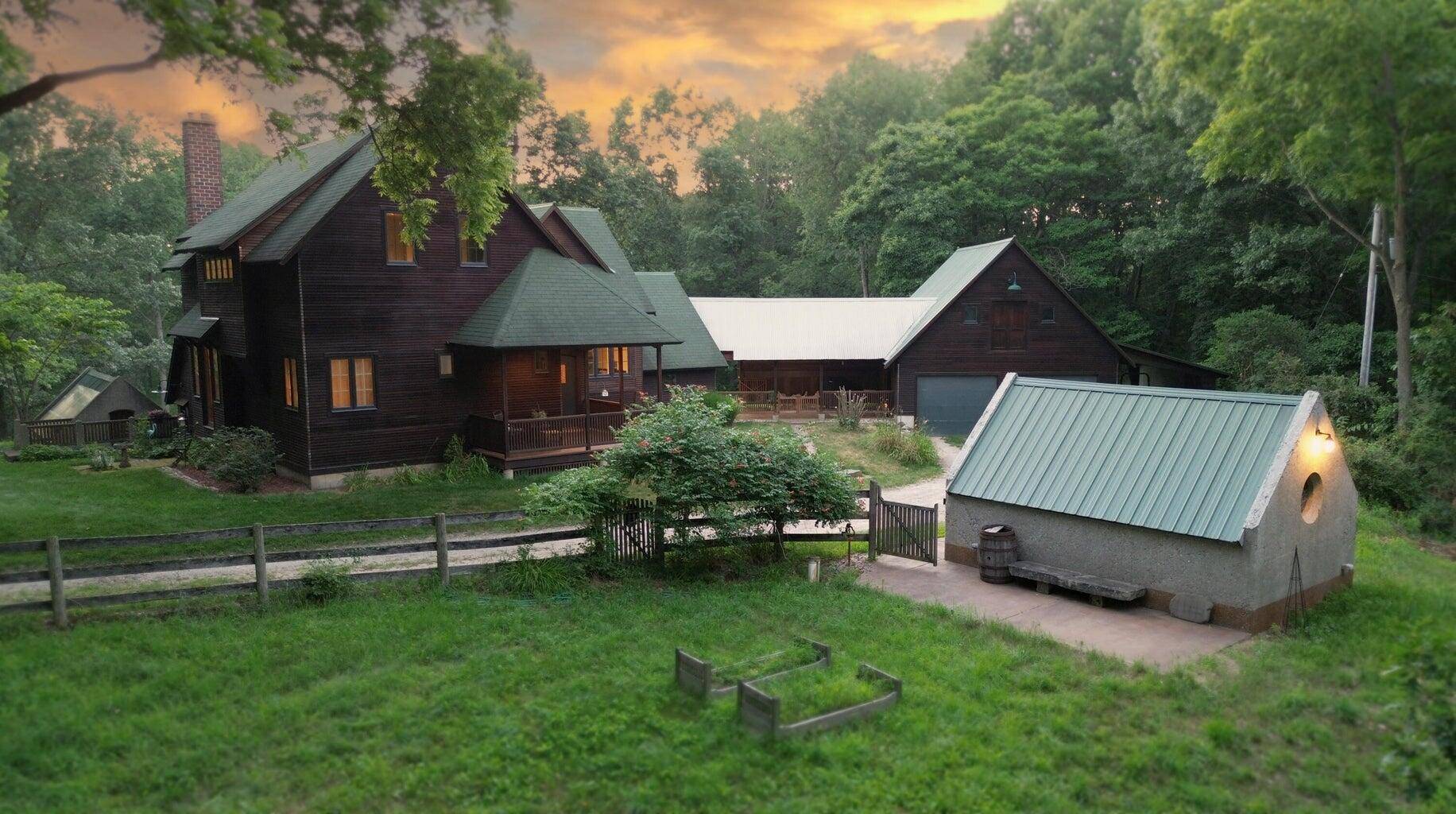 Grand Rapids, MI 49525,3705 Grand River DR NE