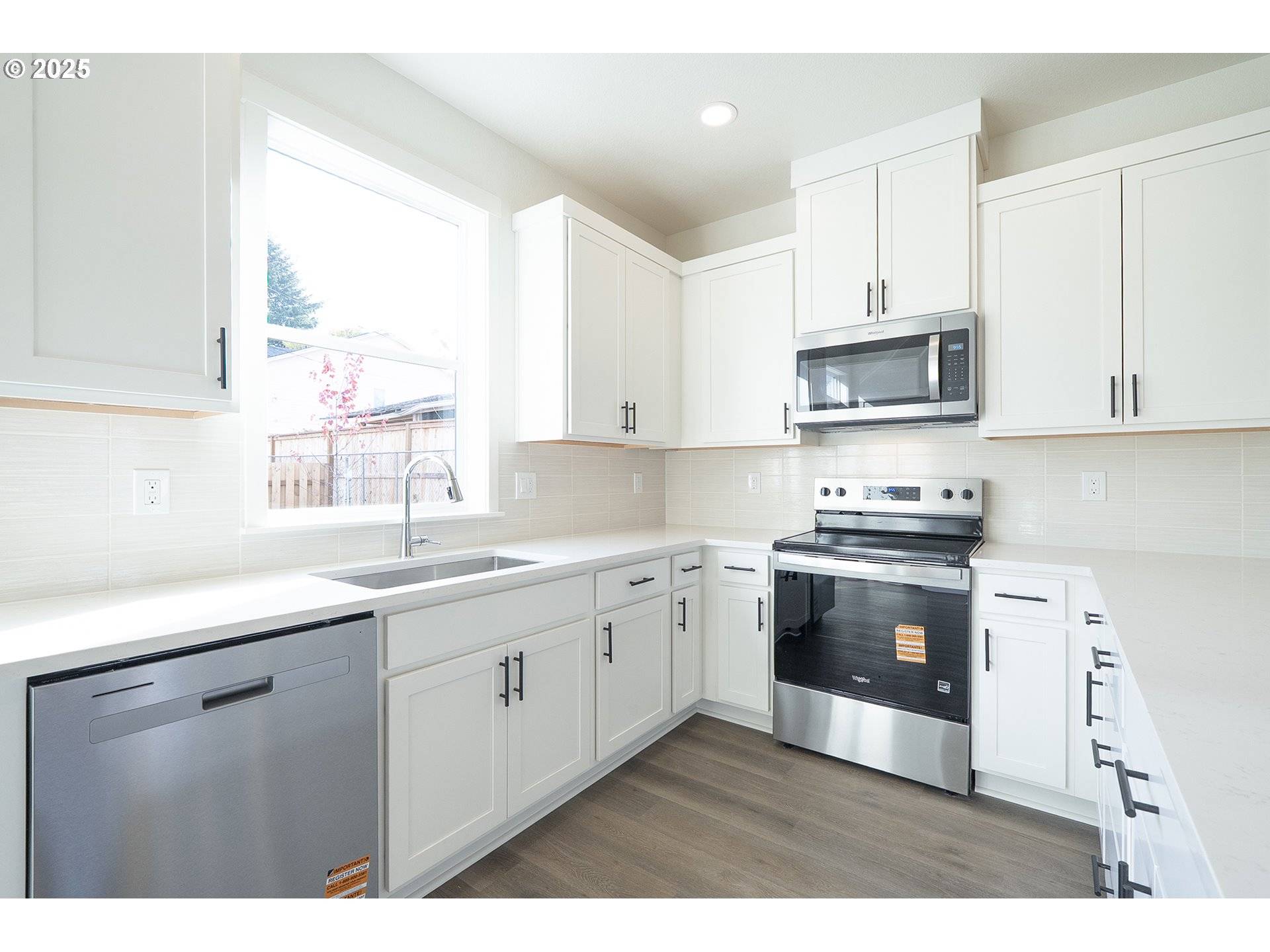 Portland, OR 97236,14716 SE POWELL BLVD