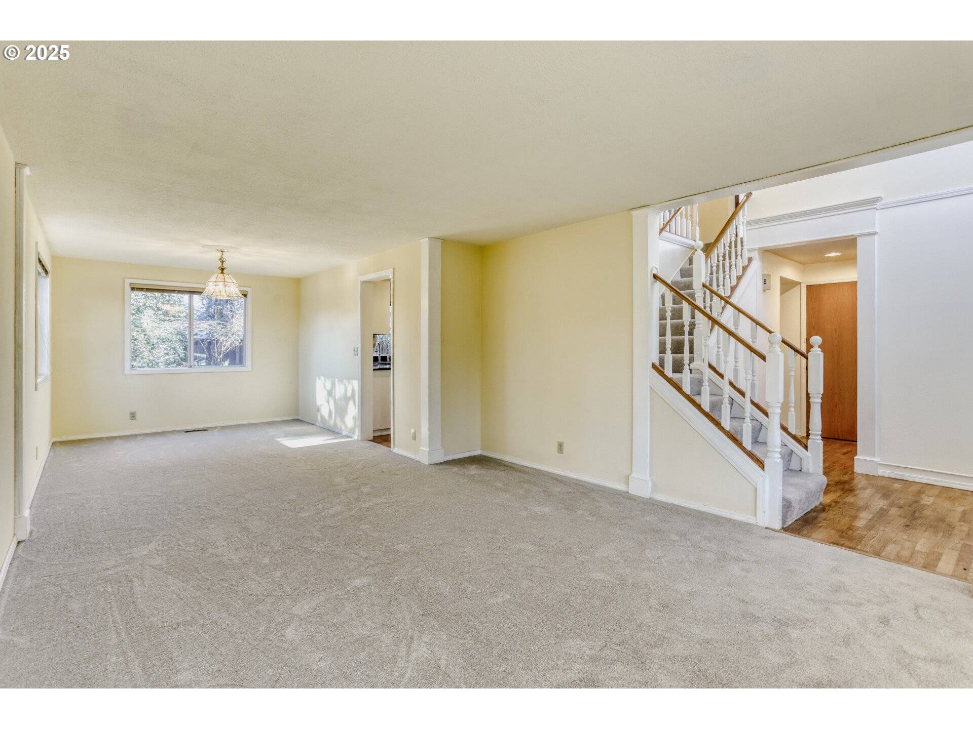 Hillsboro, OR 97124,1811 NE 56TH AVE