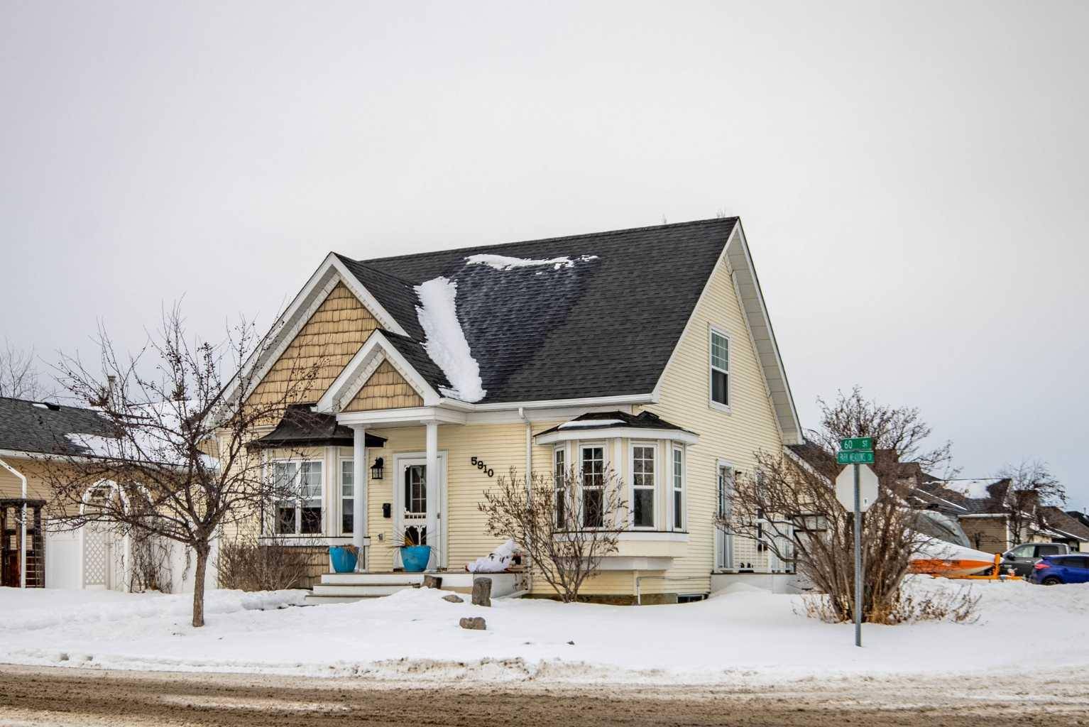 Olds, AB T4H 1Y2,5910 60 ST