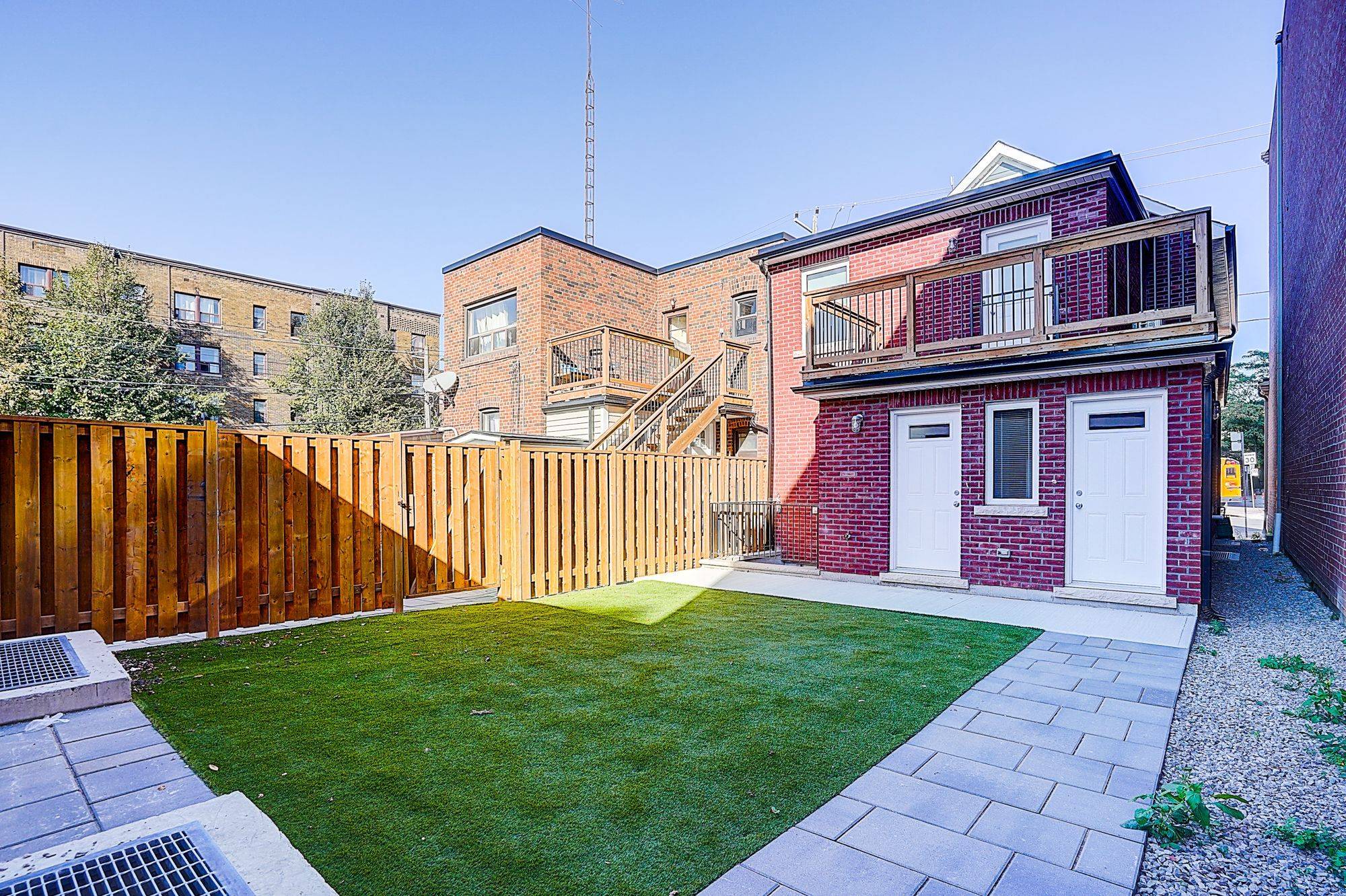 Toronto C03, ON M6C 2M2,166 Vaughan RD #Main & Basement