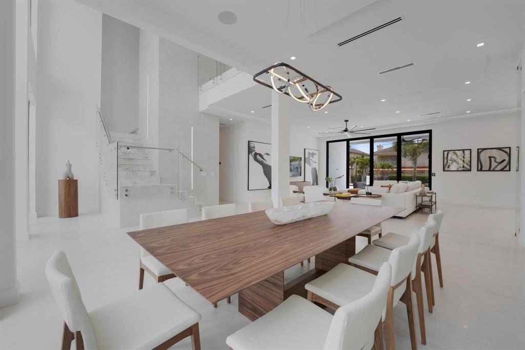 Delray Beach, FL 33483,948 Banyan Drive