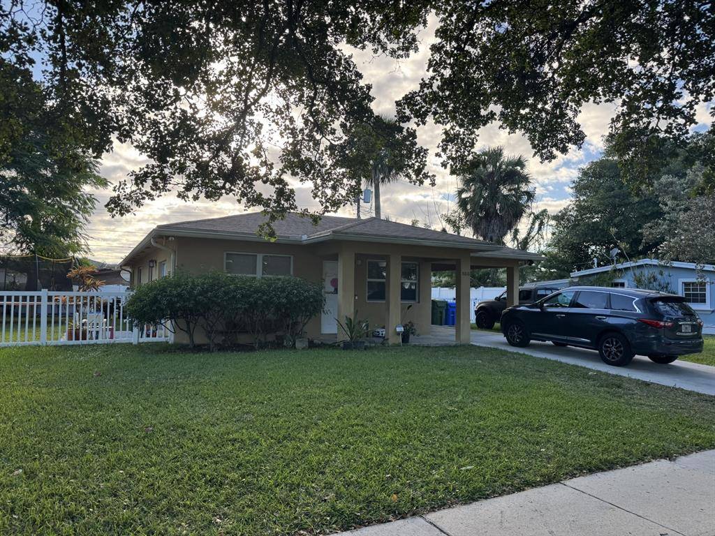 Margate, FL 33063,5816 Seton Dr.