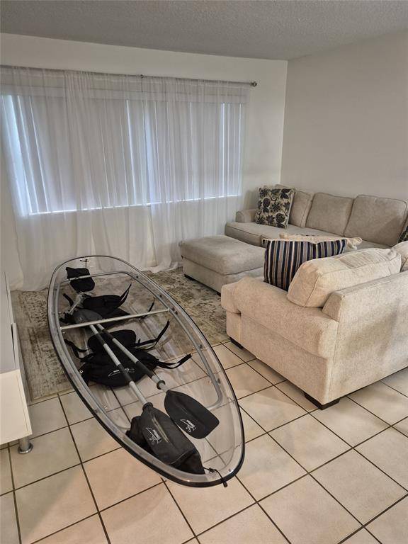 Deerfield Beach, FL 33441,560 SE 2nd Ave #H2