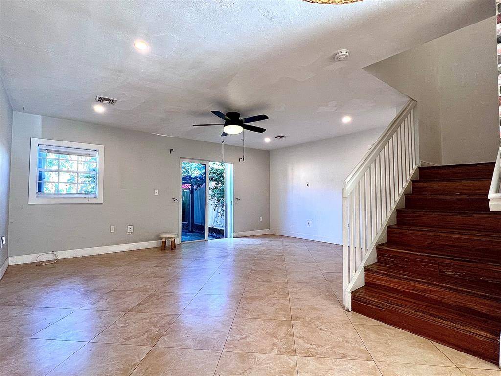 Hollywood, FL 33020,2314 Johnson St #23D