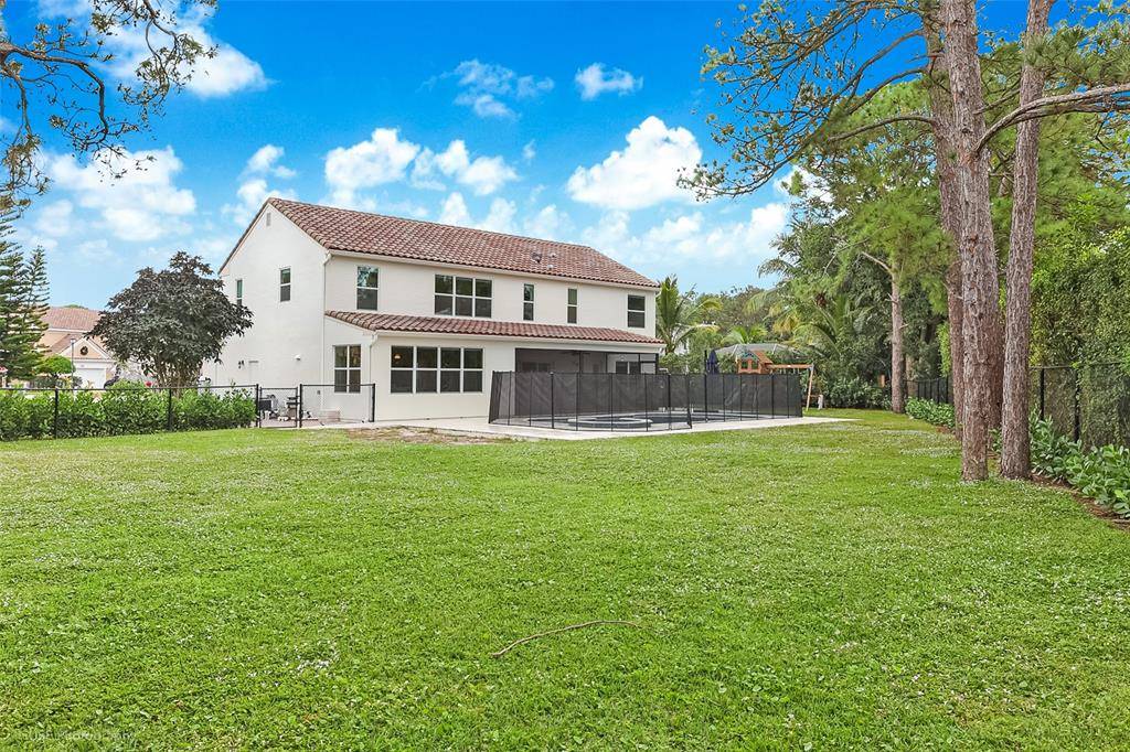 Palm Beach Gardens, FL 33418,12901 Marsh Pointe Way