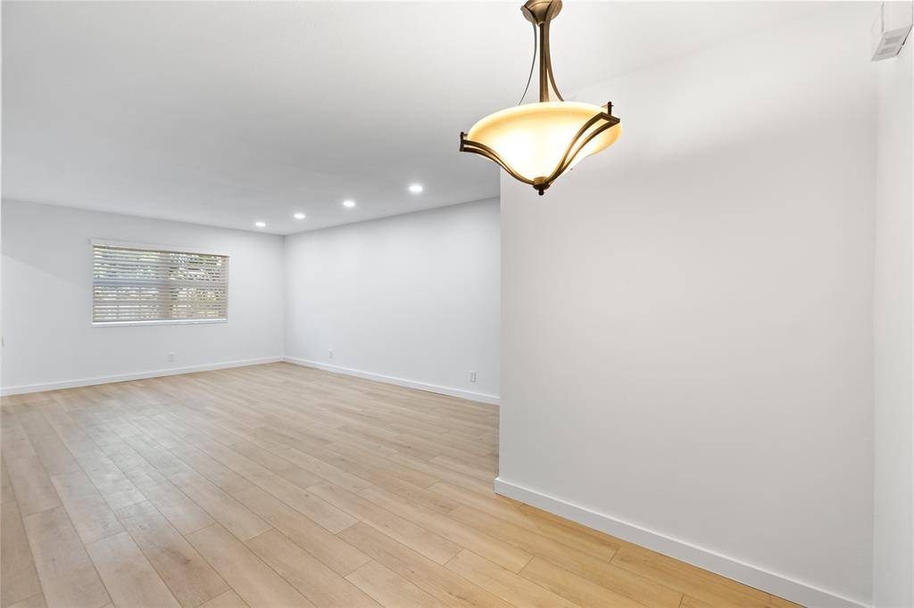 Fort Lauderdale, FL 33316,2426 SE 17th St #207A