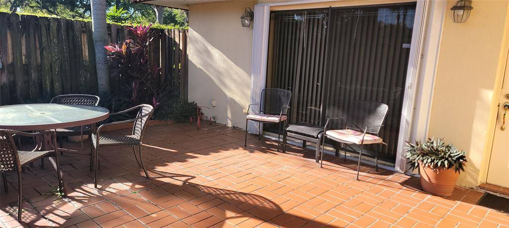 Plantation, FL 33324,9842 NW 6th Ct #9842