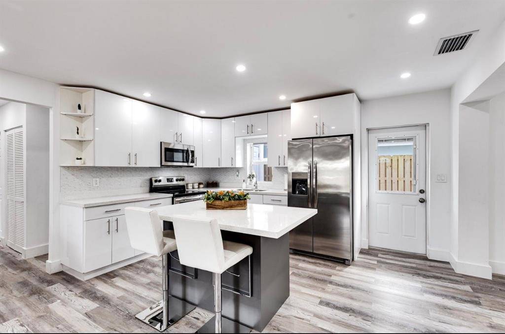 Fort Lauderdale, FL 33315,3201 SW 9th Ave