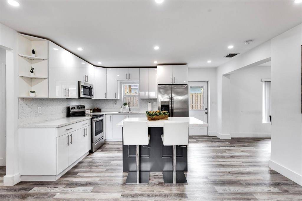 Fort Lauderdale, FL 33315,3201 SW 9th Ave