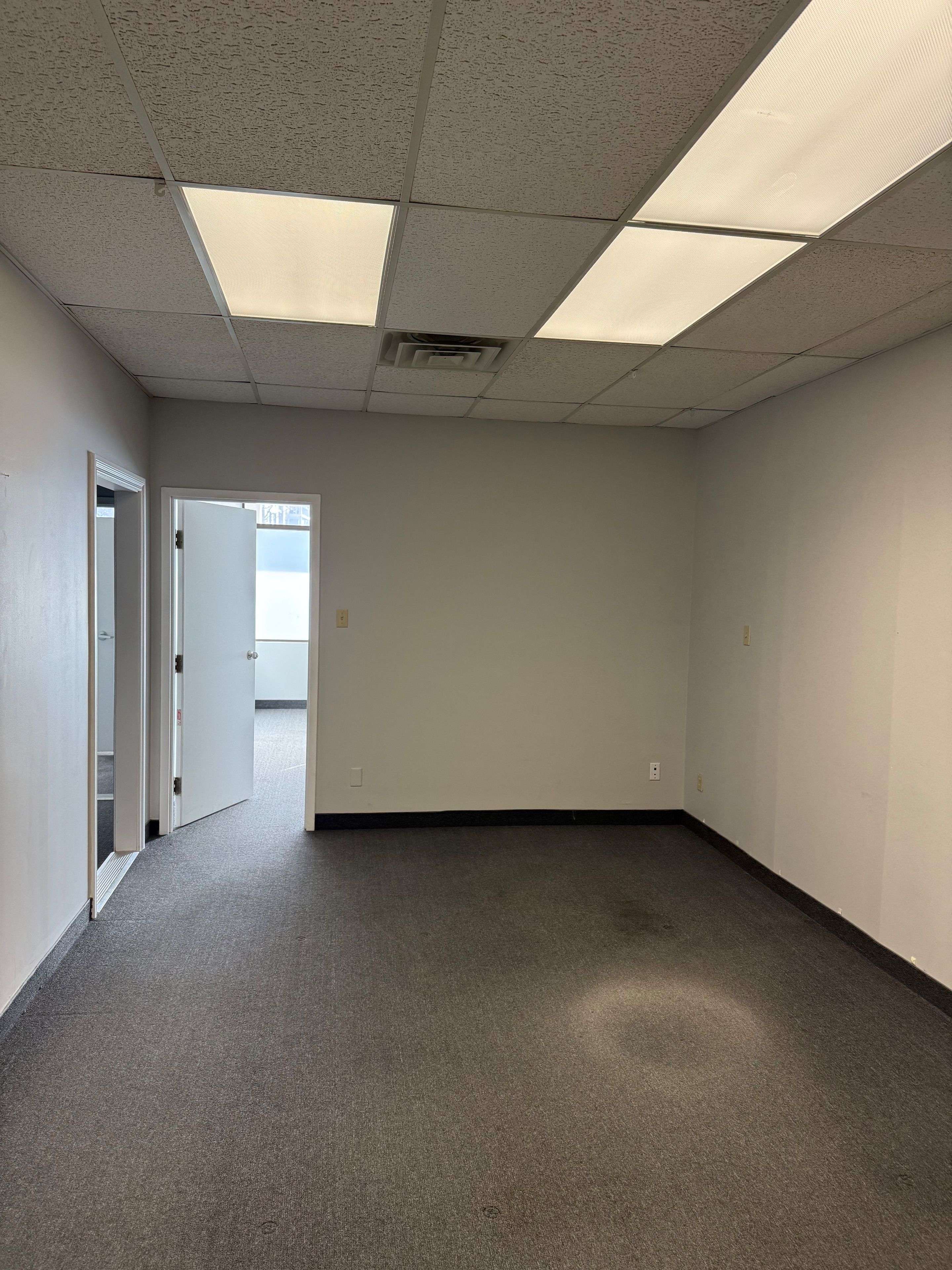 Whitchurch-stouffville, ON L4A 8B9,20 Freel LN #8