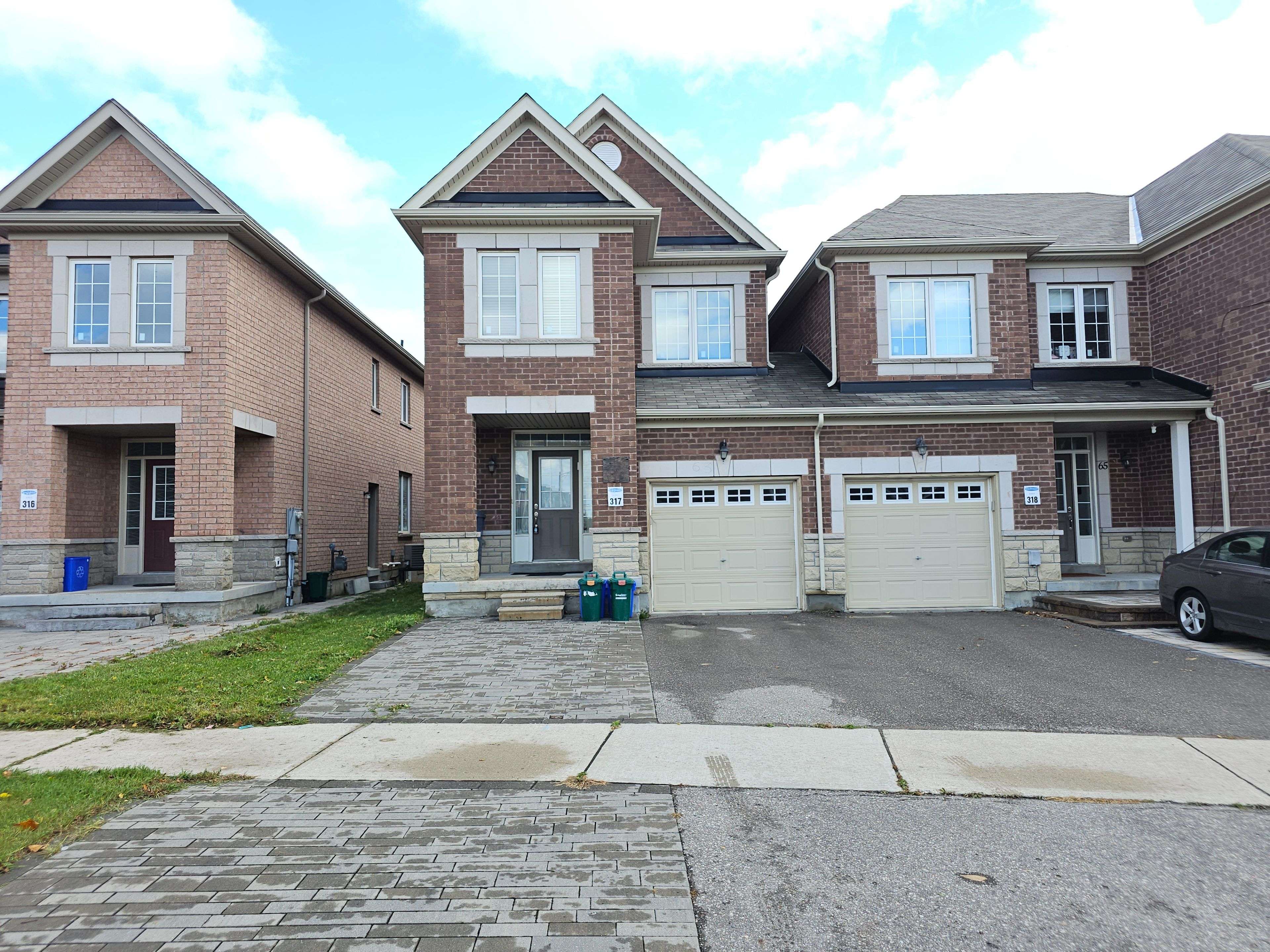 Richmond Hill, ON L4E 0X7,63 Collin CT