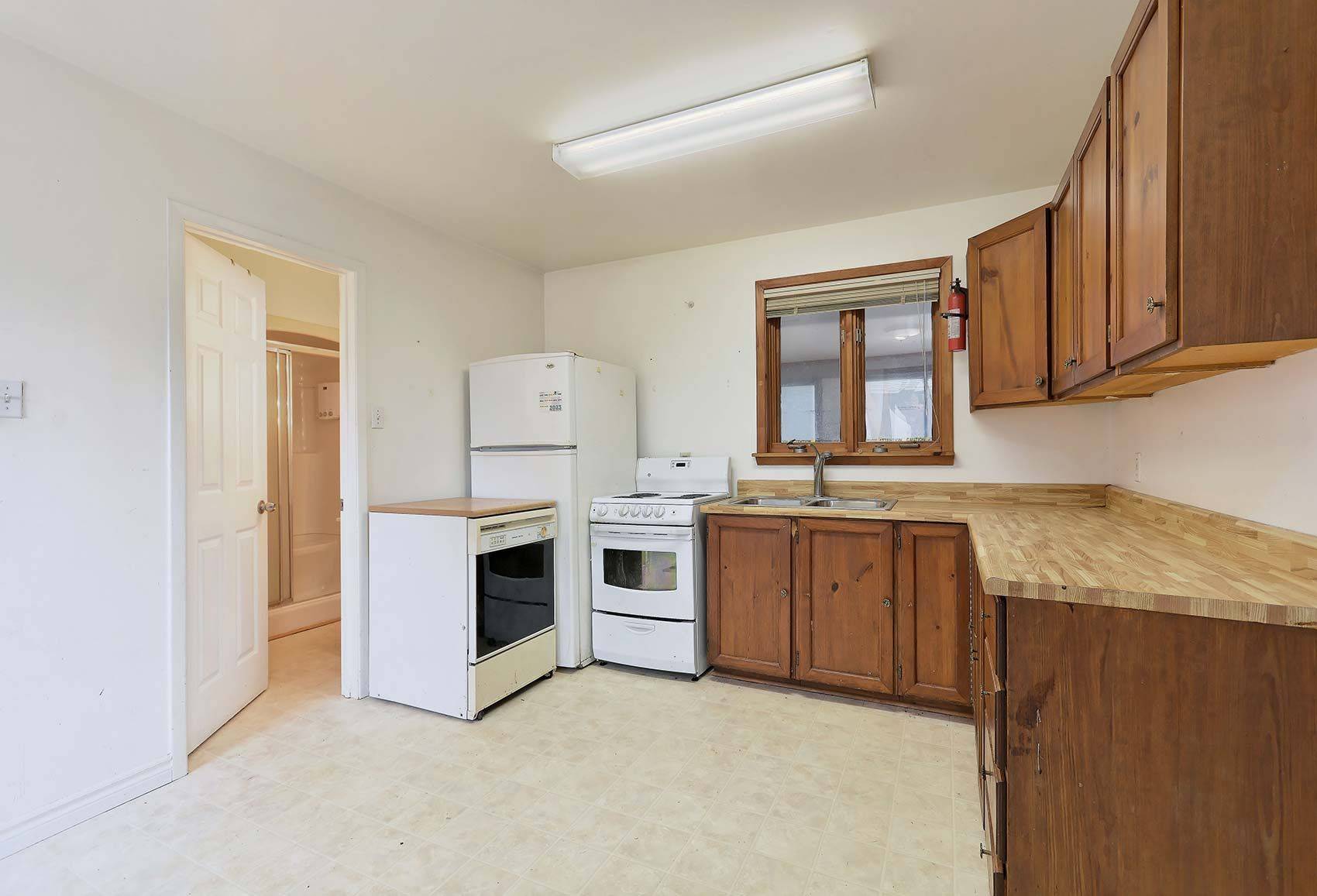 Innisfil, ON L9S 3Z8,2726 9th Line