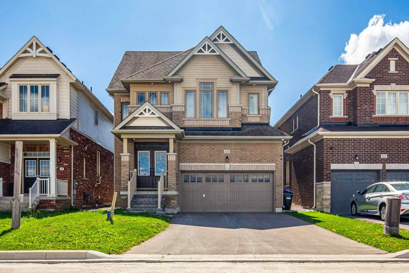 New Tecumseth, ON L9R 0V8,118 Lorne Thomas PL