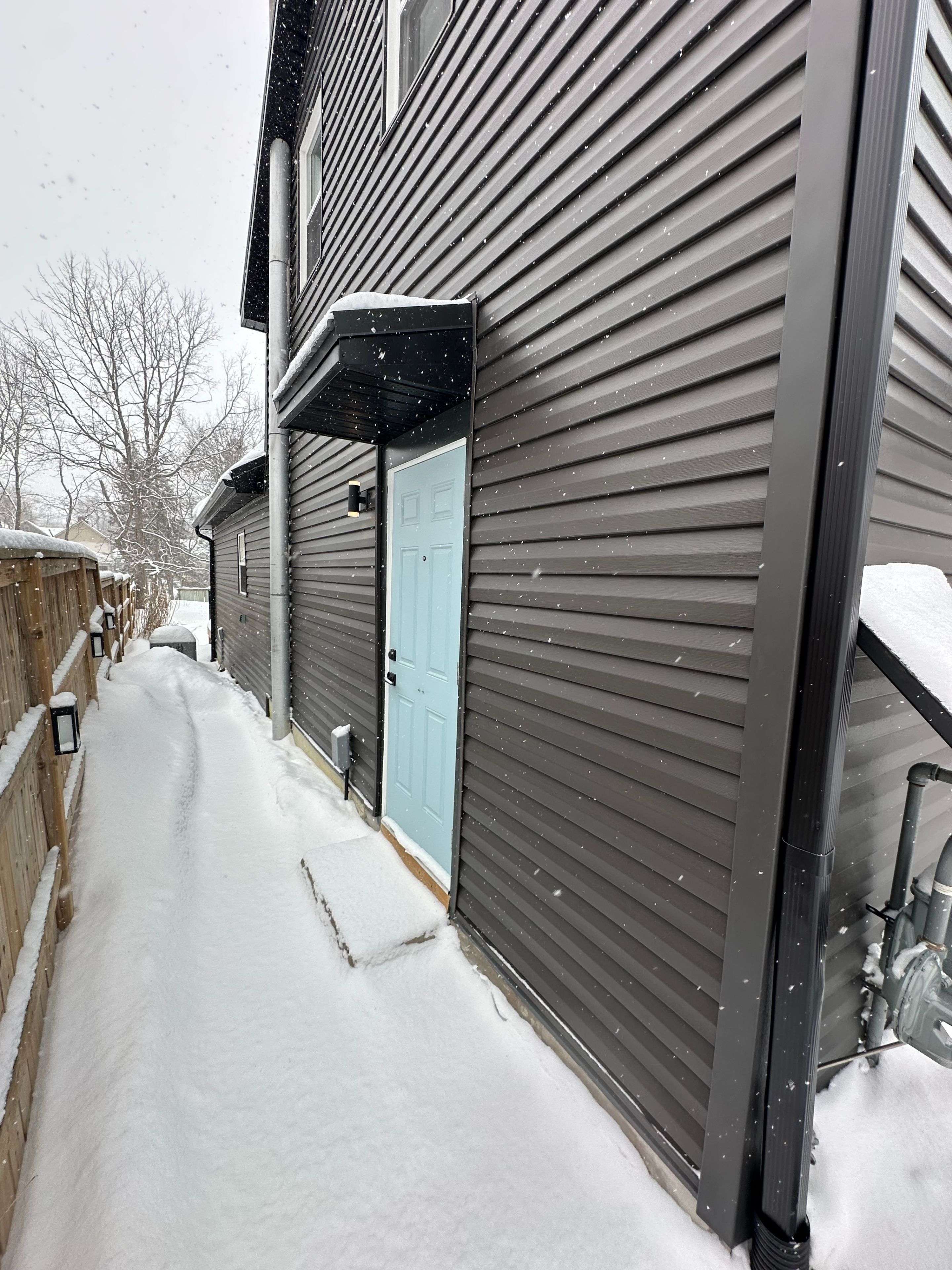 Orillia, ON L3V 3B8,274 Mississaga ST W #Unit B