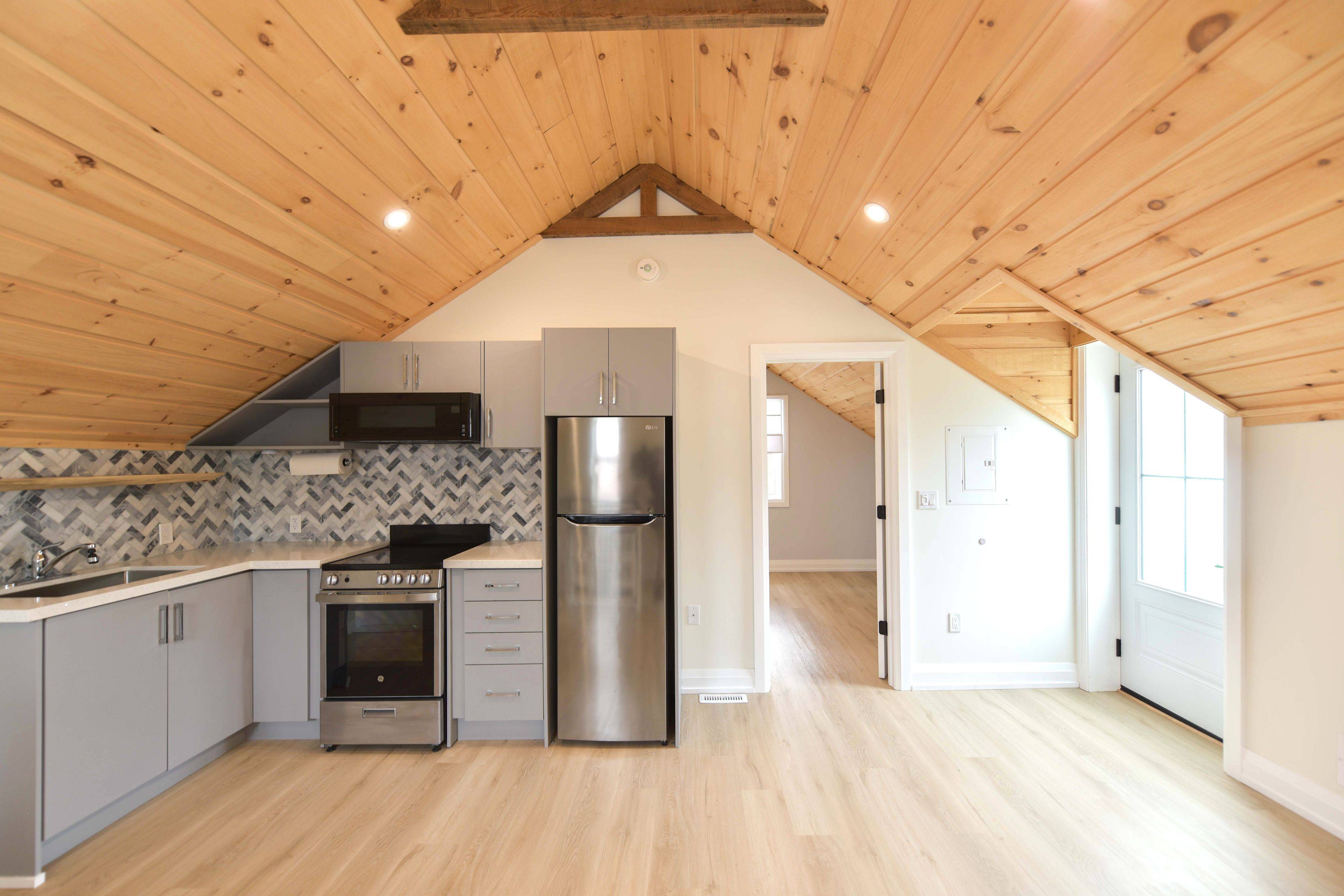 Orillia, ON L3V 3B8,274 Mississaga ST W #Unit B