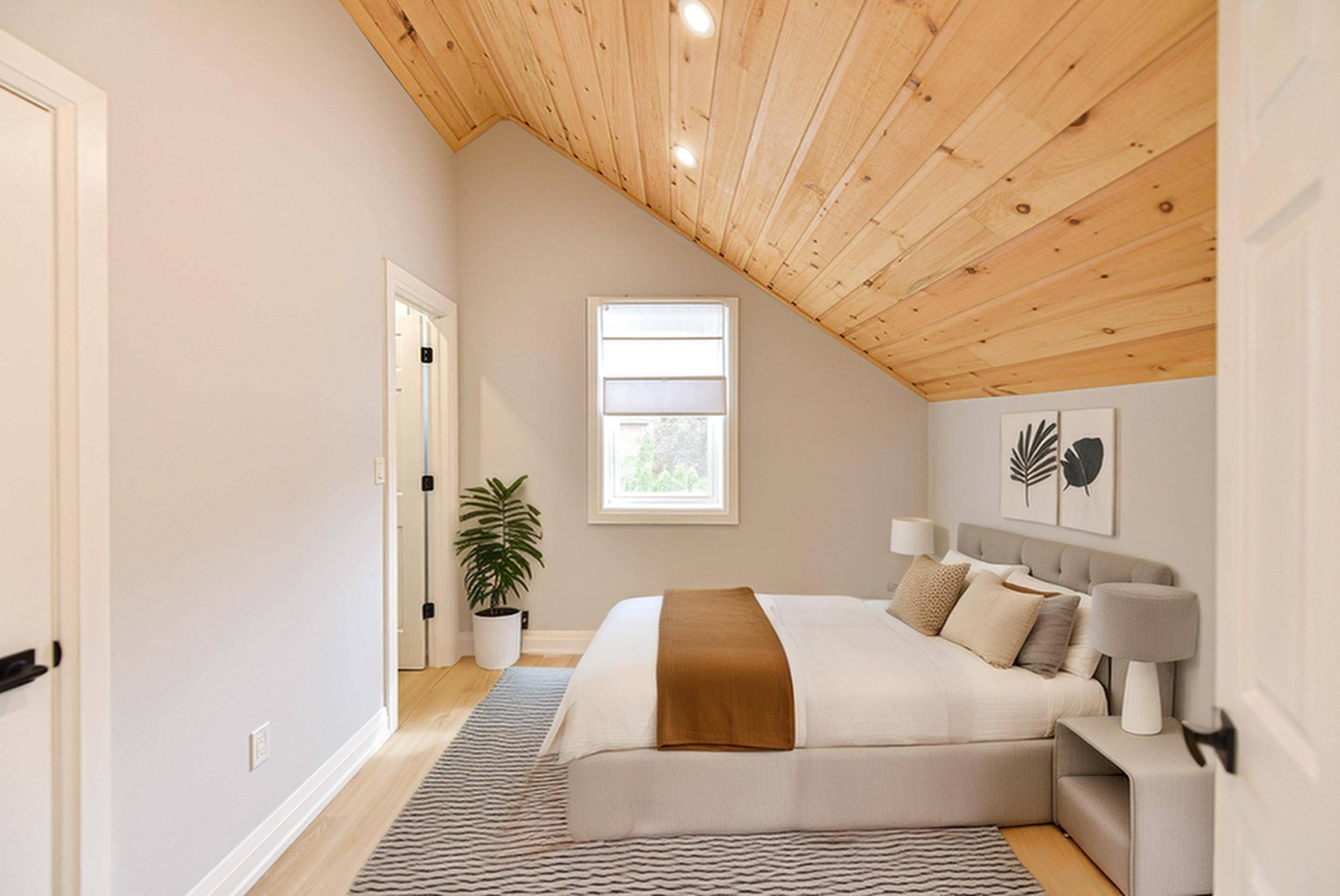 Orillia, ON L3V 3B8,274 Mississaga ST W #Unit B