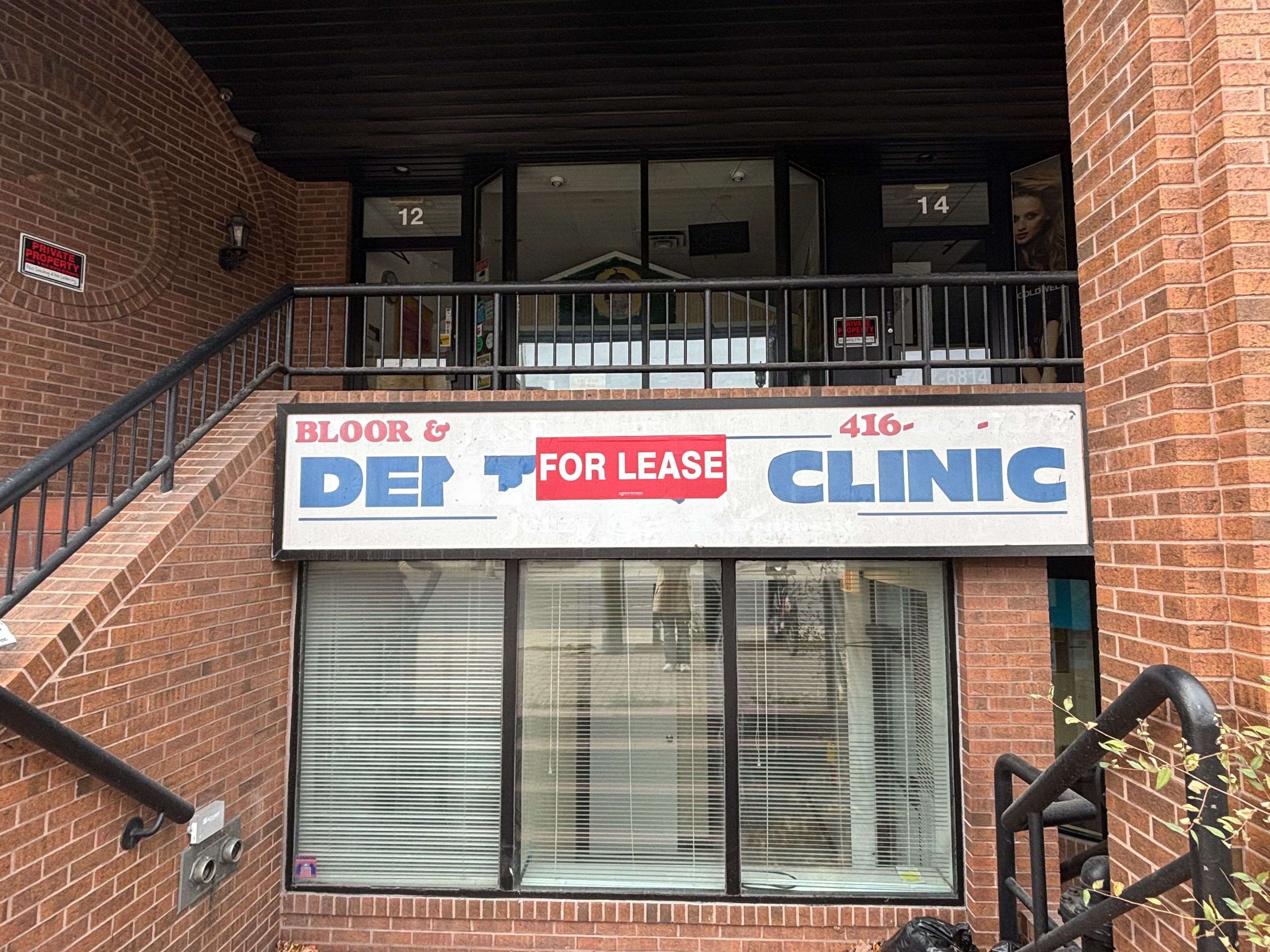 Toronto W02, ON M6S 3Y2,12 Jane ST #A