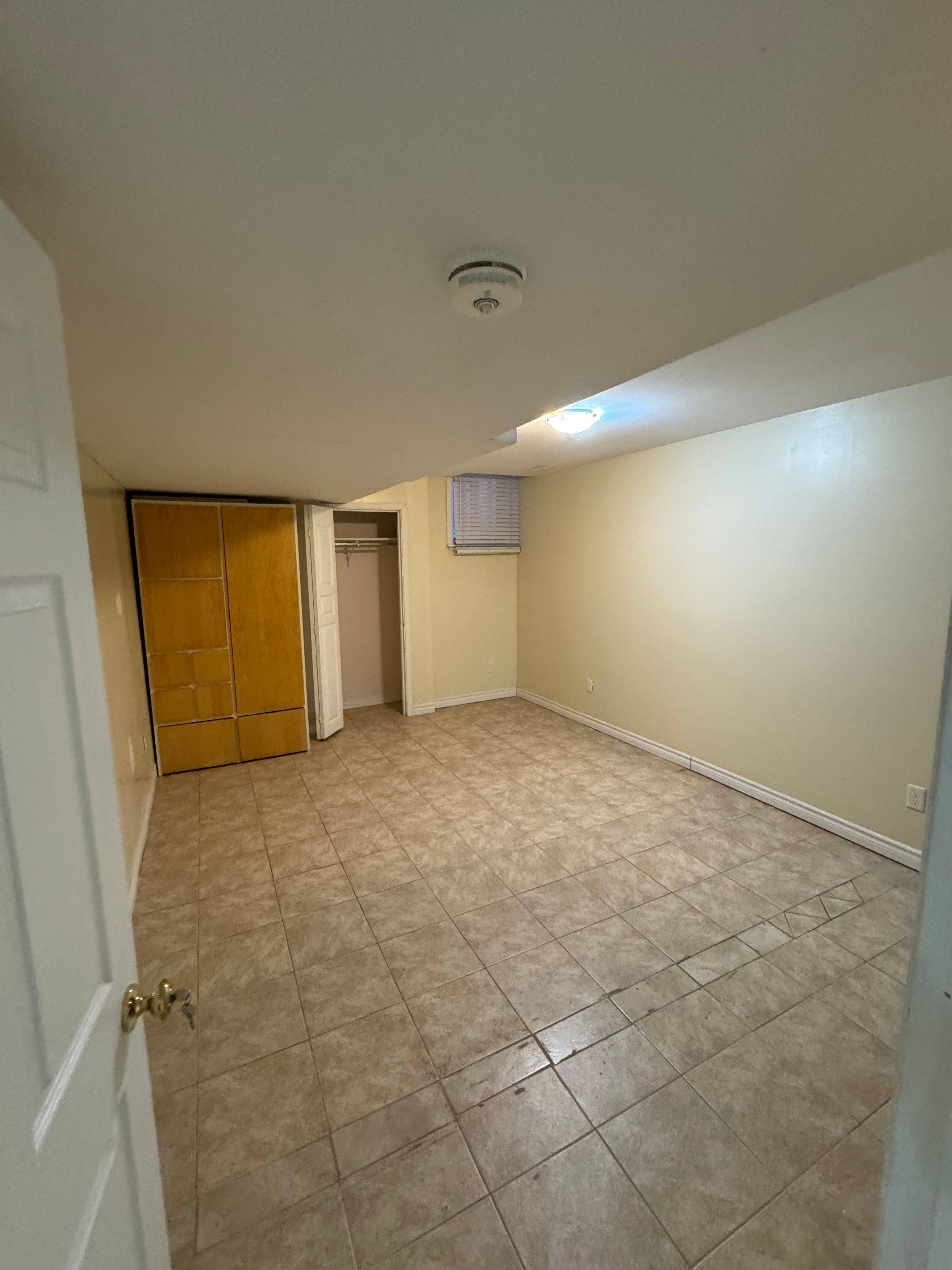 Brampton, ON L6S 0A7,124 Herdwick ST