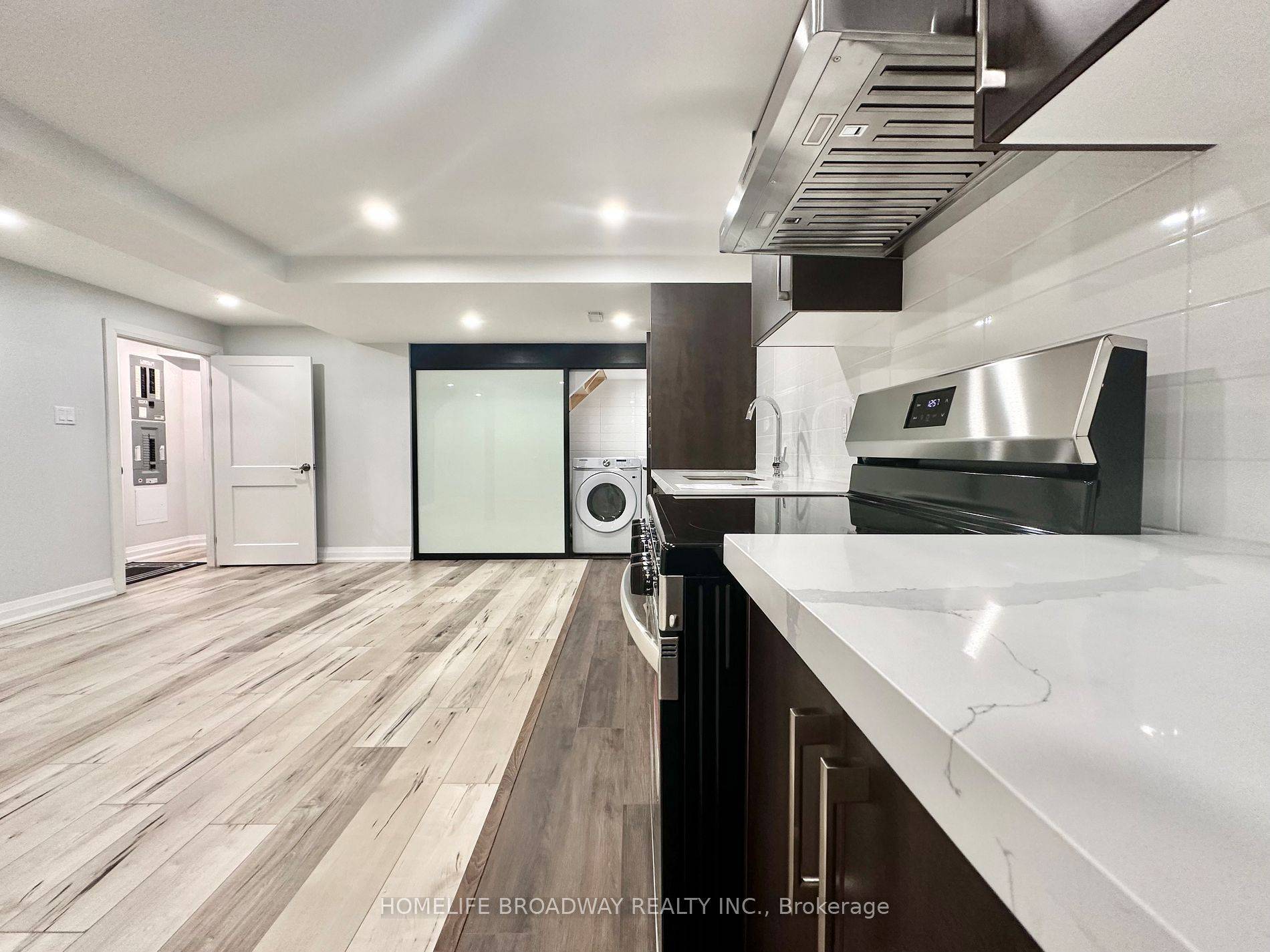 Mississauga, ON L5V 2G5,941 Blyleven BLVD #BSMT