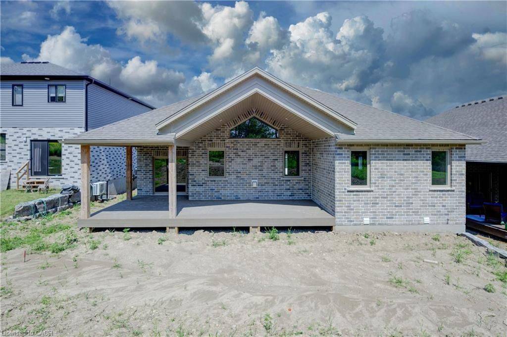 Perth East, ON N0K 1M0,117 Pugh ST