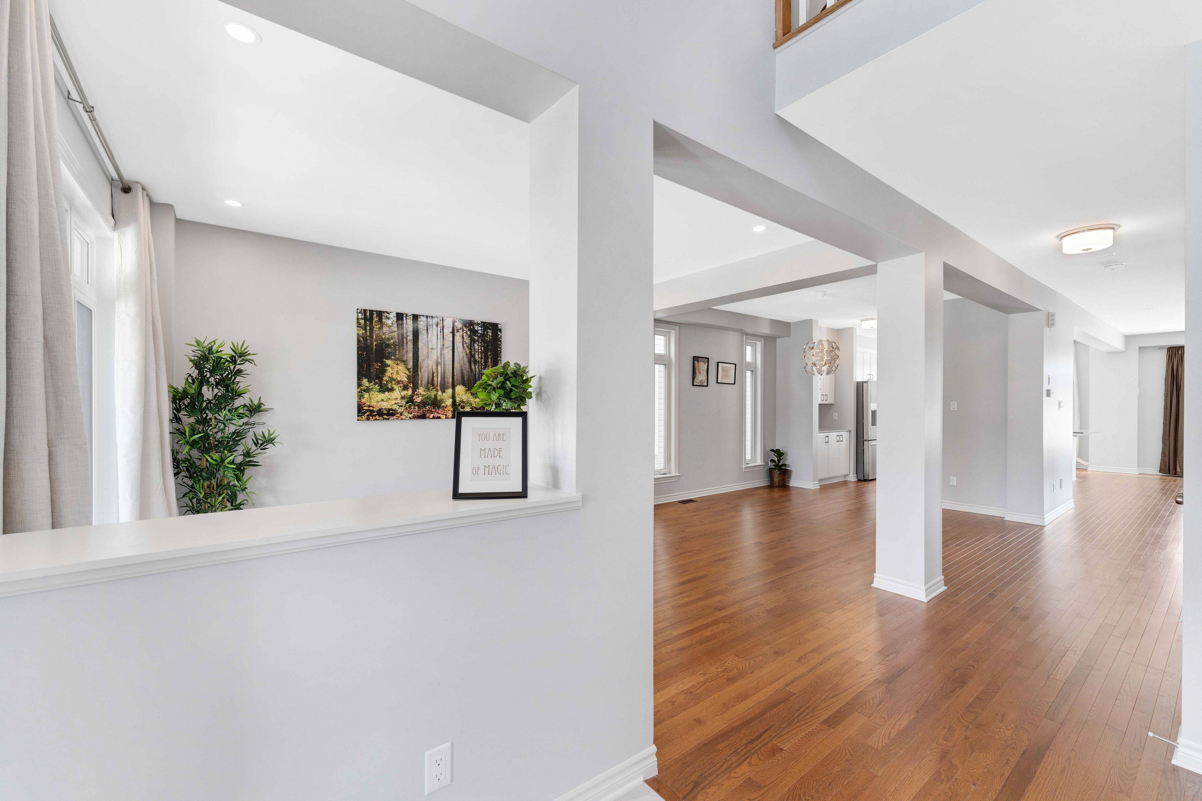 Blossom Park - Airport And Area, ON K1T 0X8,696 Moonflower CRES