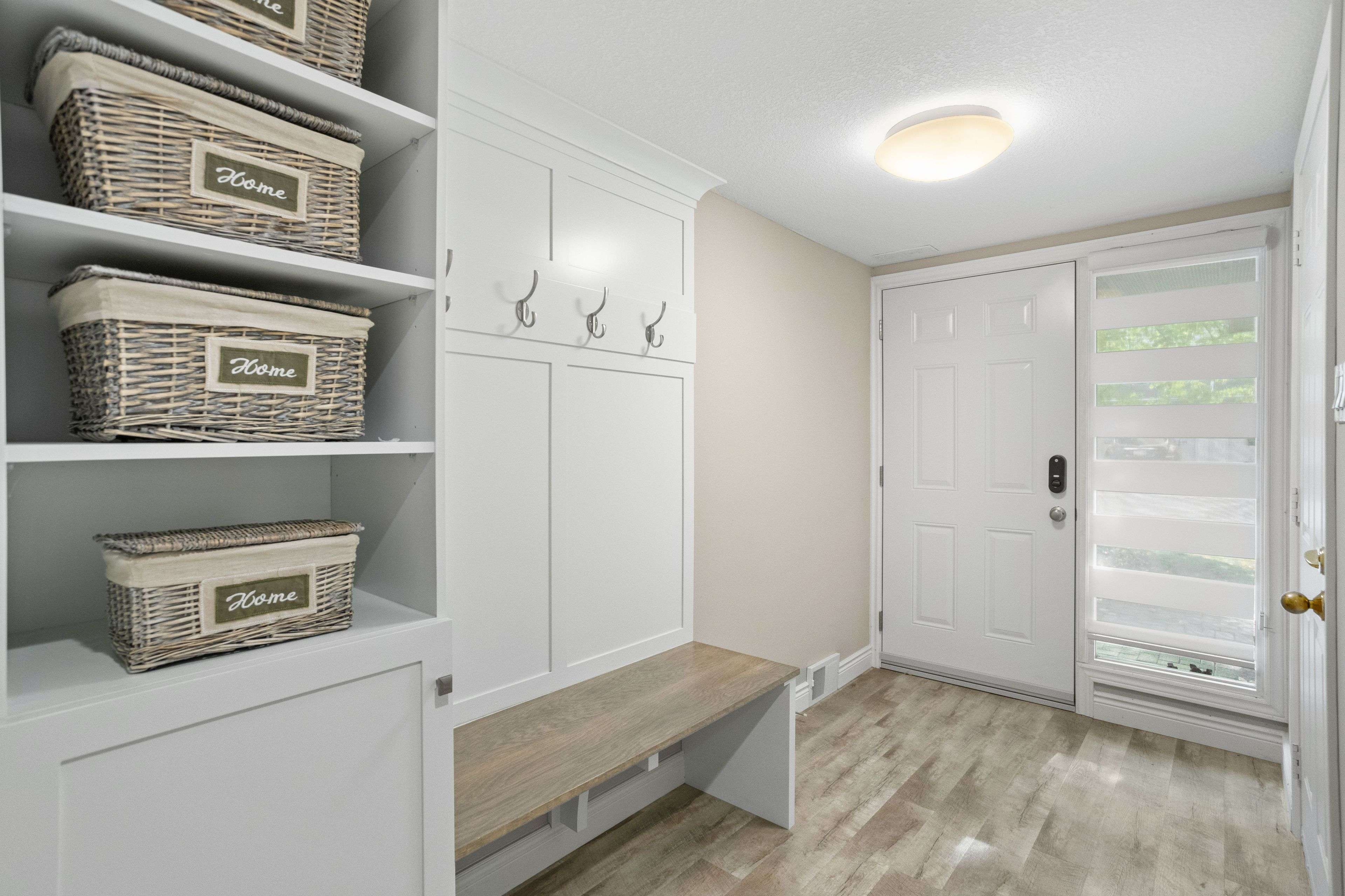 London South, ON N6K 4G9,1399 Commissioners RD W #30