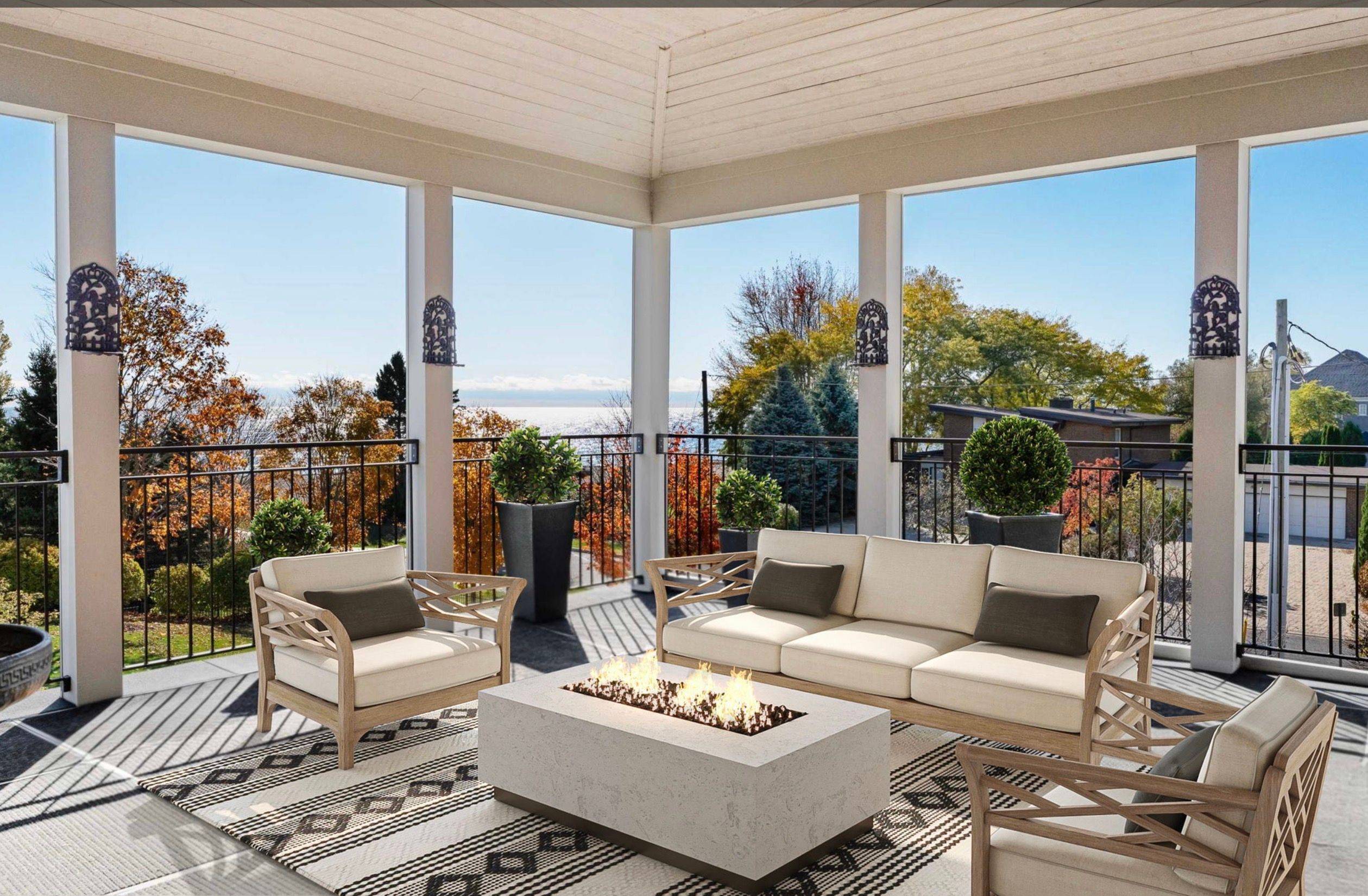 Cobourg, ON K9A 3B3,98 Ontario ST S