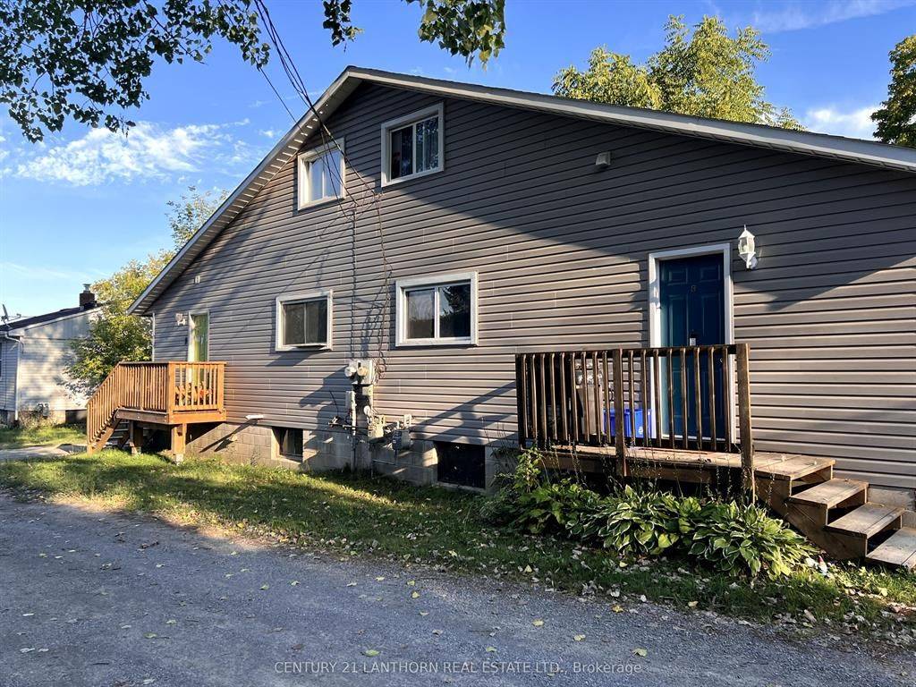 Quinte West, ON K0K 2C0,95 Scott AVE #A-E