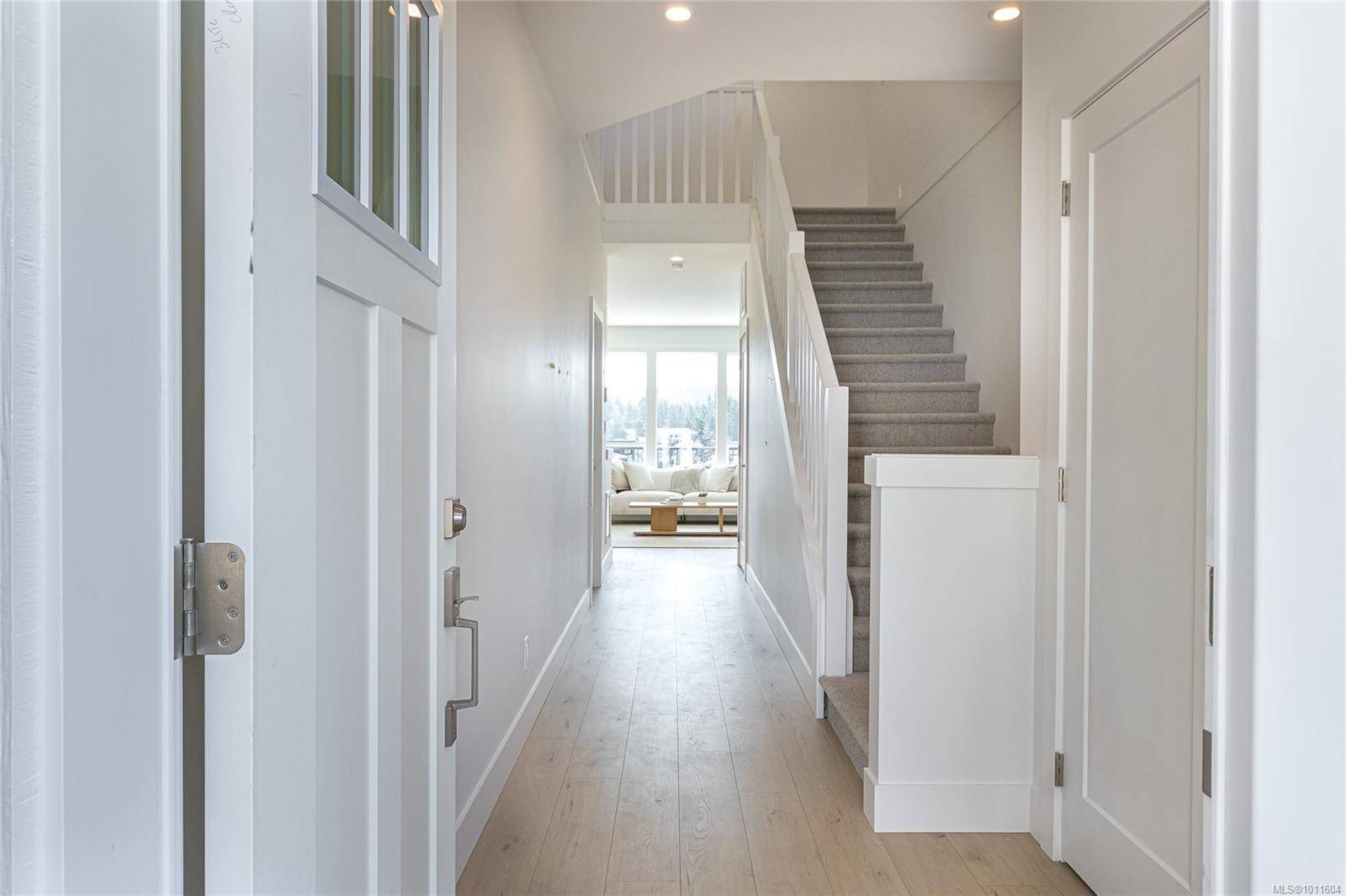 Langford, BC V9C 0S6,1256 Ashmore Terr