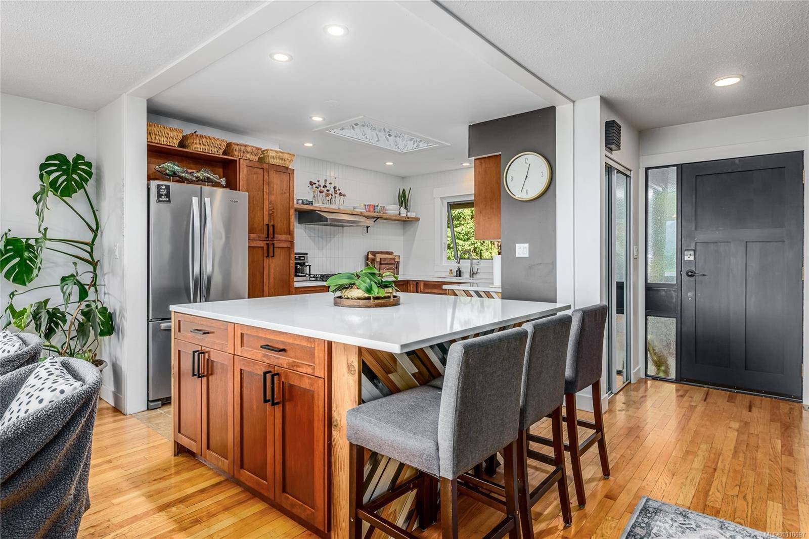 Courtenay, BC V9N 3Y3,1165 Glen Urquhart Dr