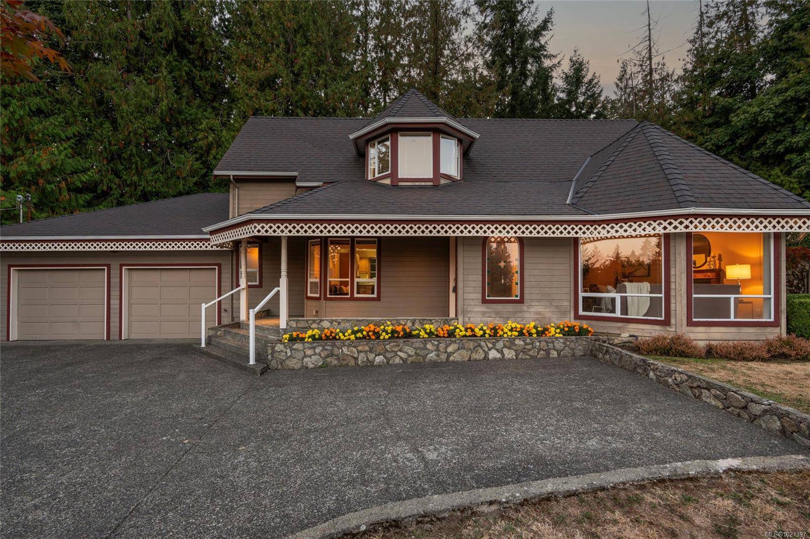 North Saanich, BC V8L 5E5,1575 Dean Park Rd