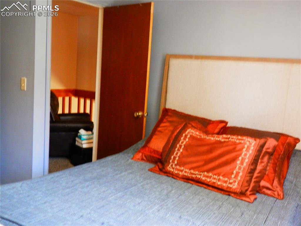 Colorado Springs, CO 80917,4450 Chaparral RD