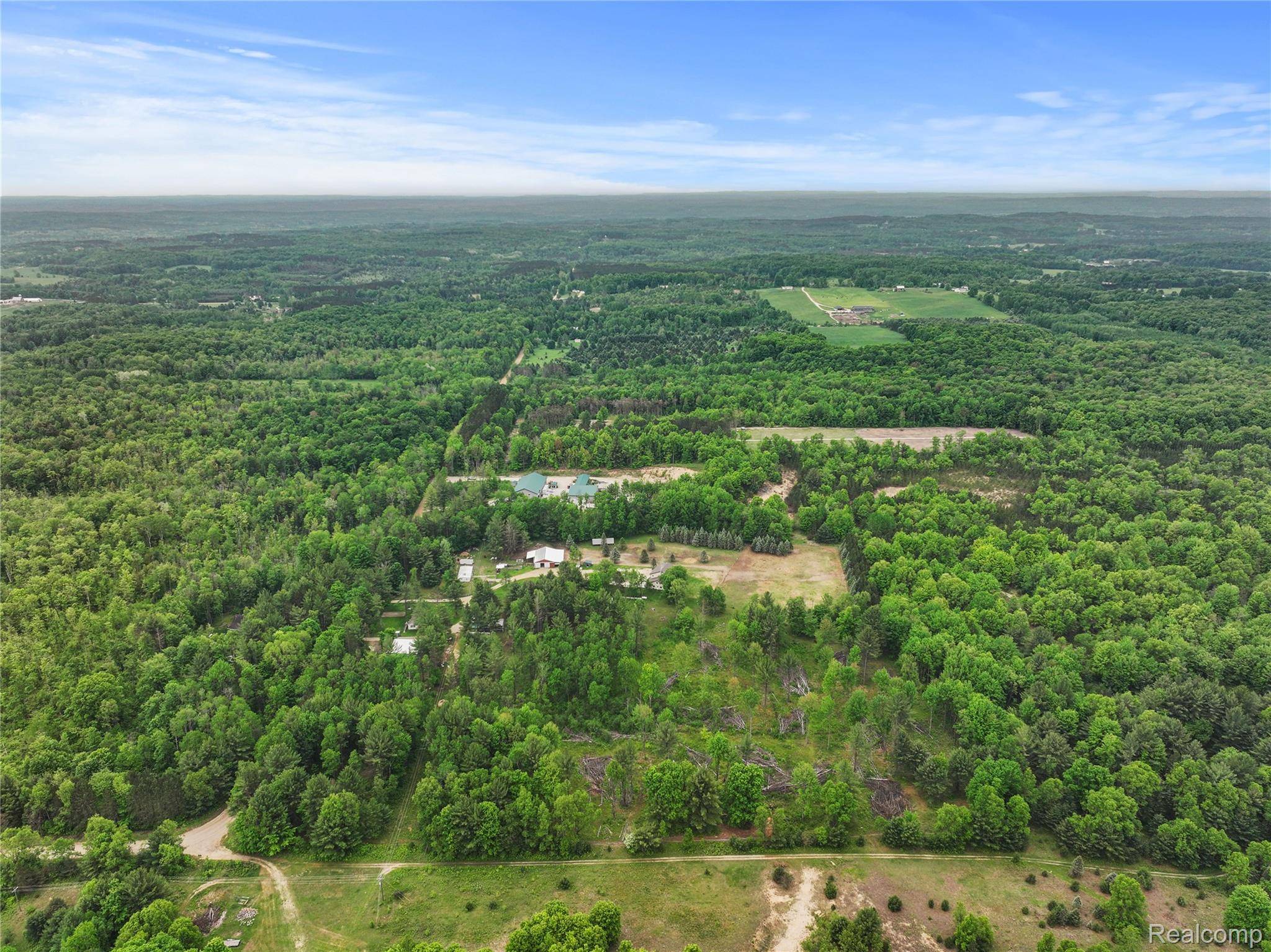 Tustin, MI 49688,8875 N Lakola RD