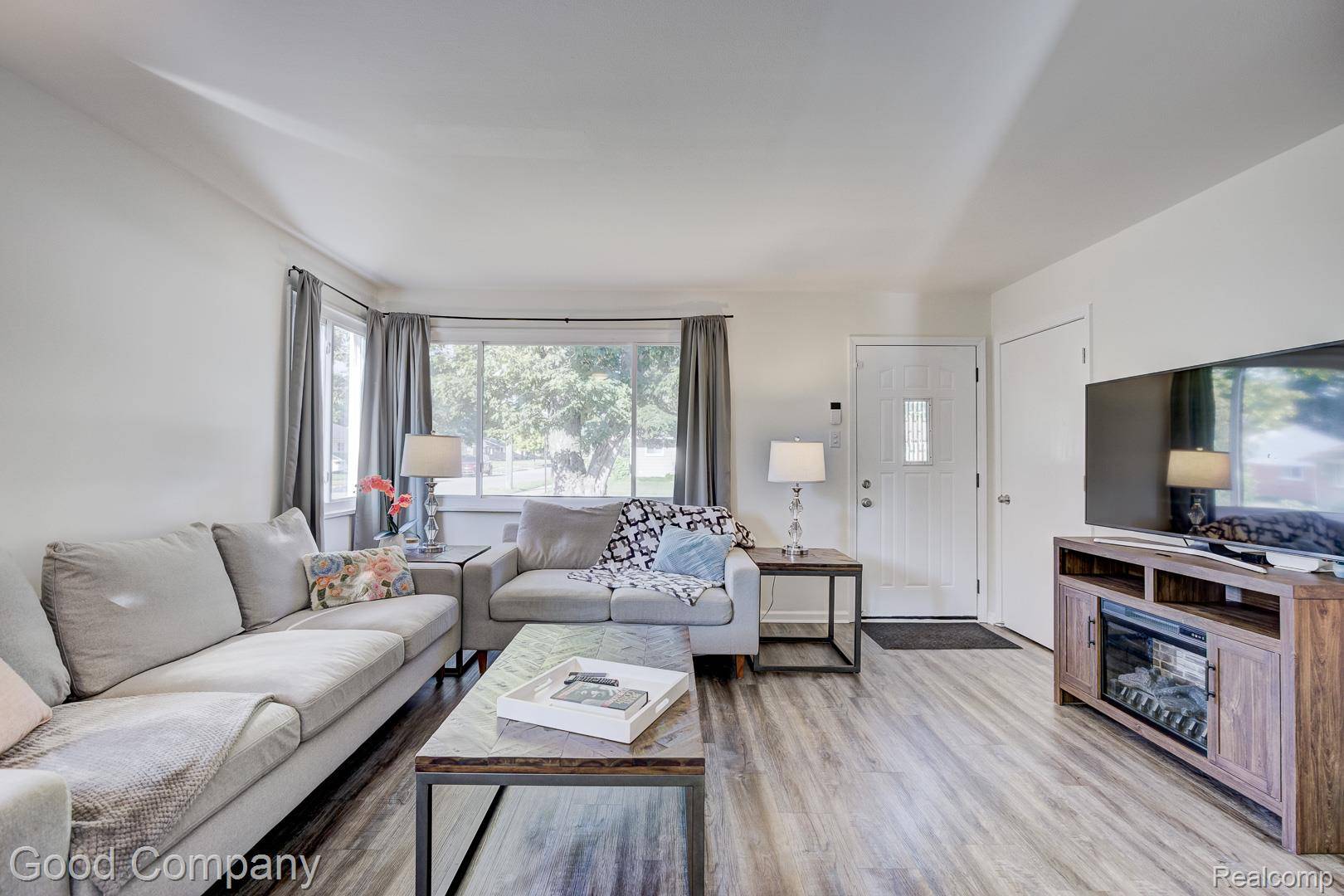 Oak Park, MI 48237,21900 Eastwood ST