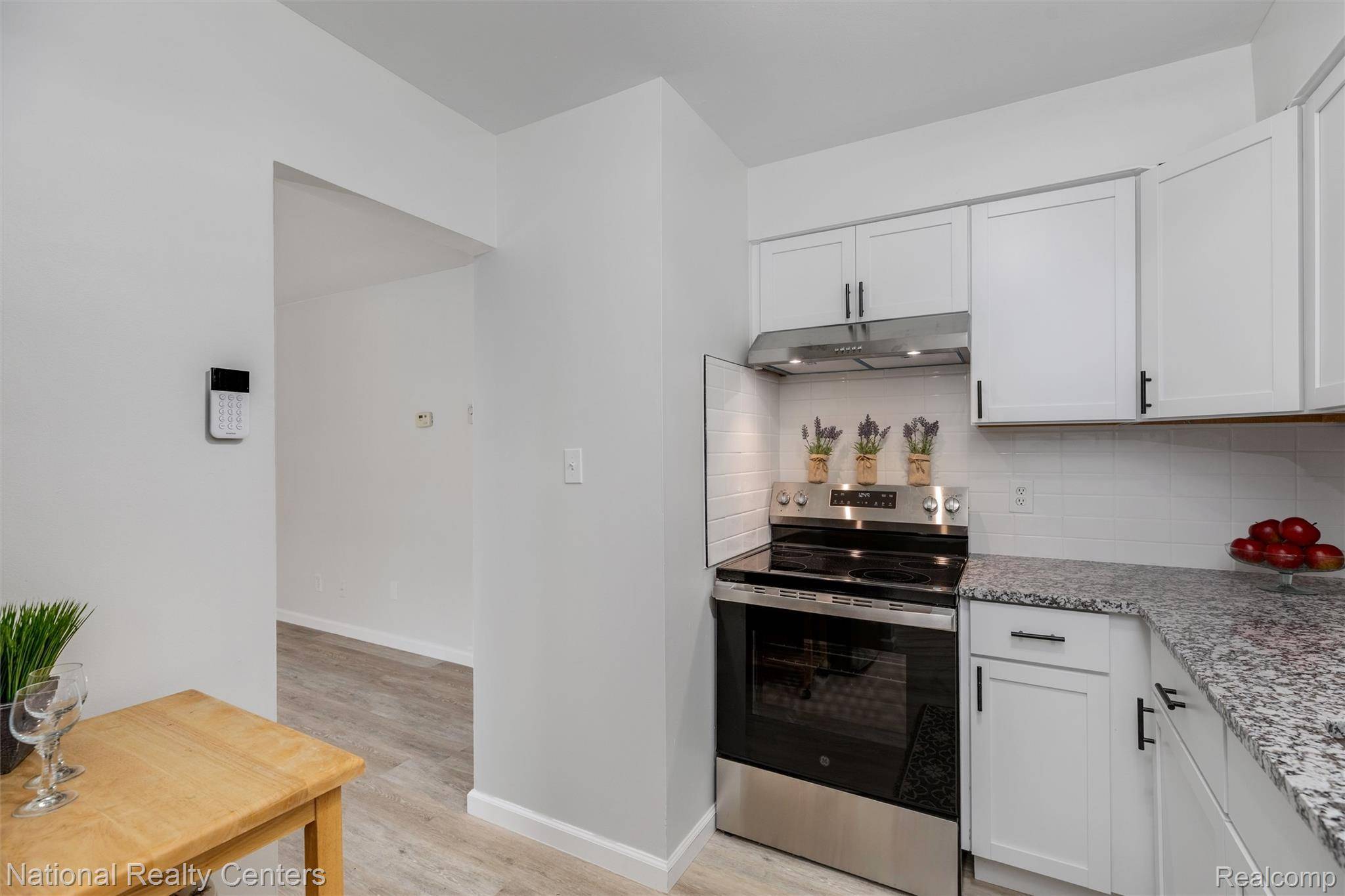 Waterford, MI 48328,1872 Colonial Village WAY #1