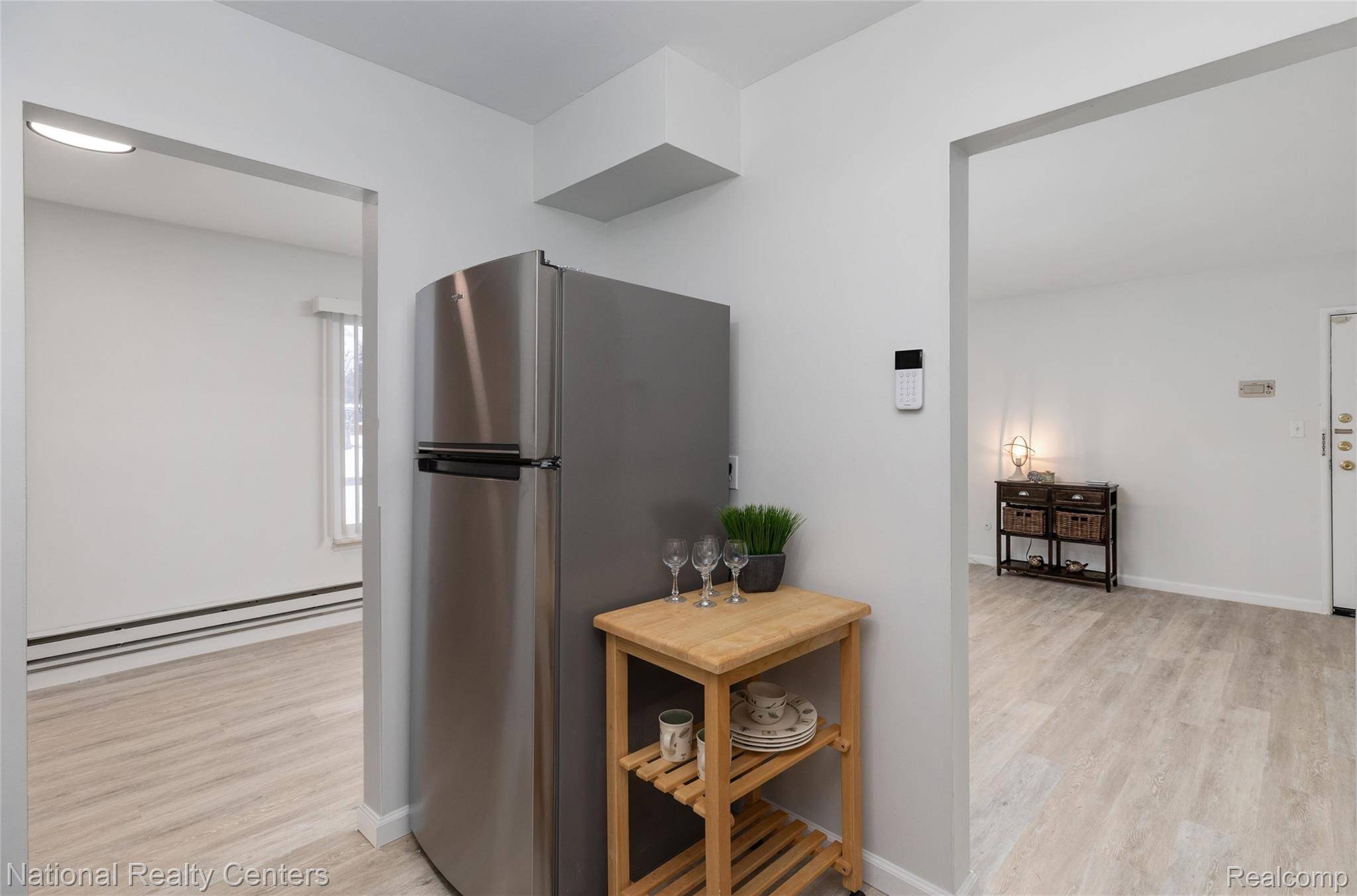 Waterford, MI 48328,1872 Colonial Village WAY #1