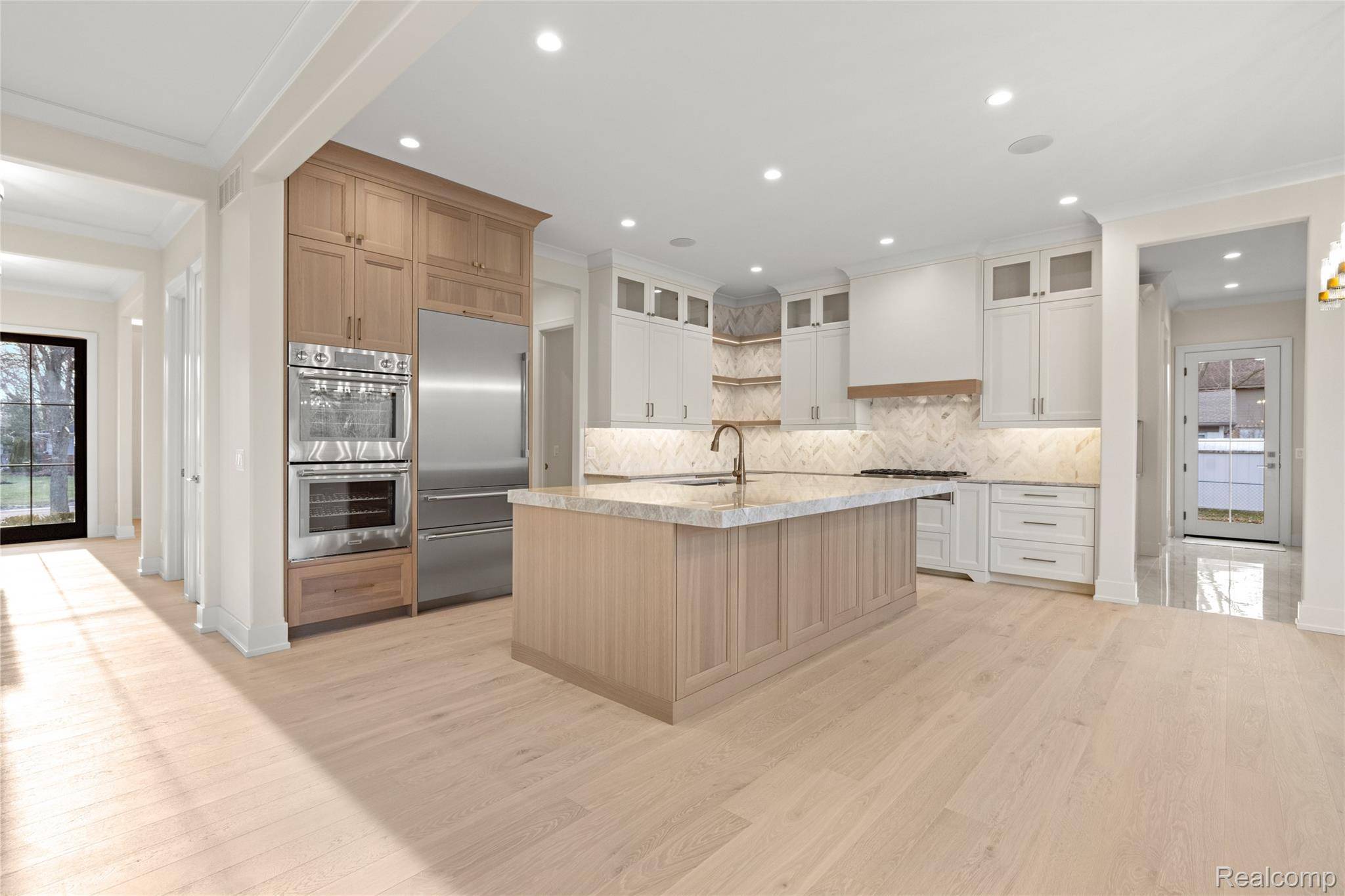 Bloomfield Hills, MI 48301,2802 HEATHFIELD RD