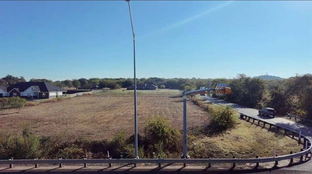 Burleson, TX 76058,2424 County Road 913