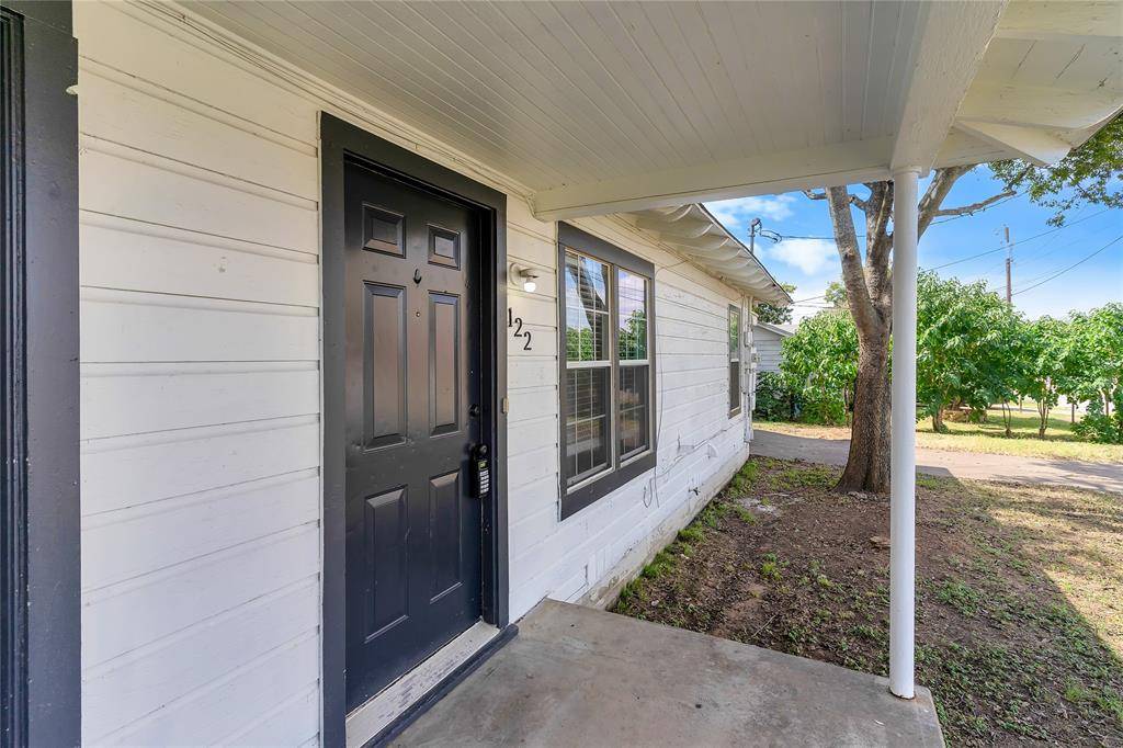 Cleburne, TX 76031,122 Ramsey Avenue #122